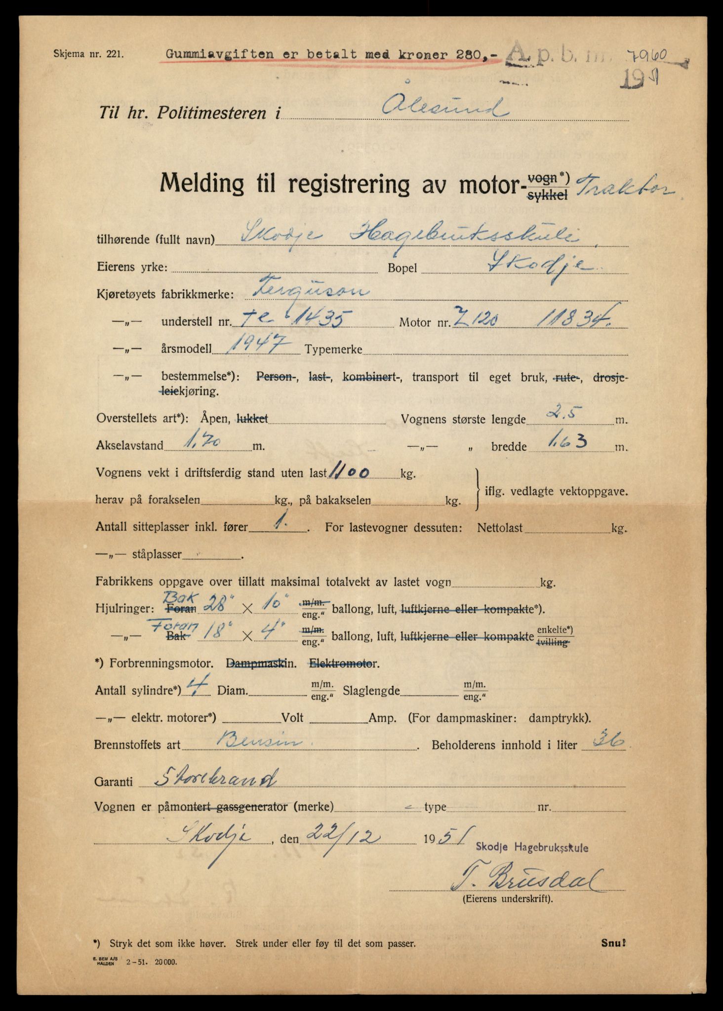 Møre og Romsdal vegkontor - Ålesund trafikkstasjon, SAT/A-4099/F/Fe/L0020: Registreringskort for kjøretøy T 10351 - T 10470, 1927-1998, p. 311