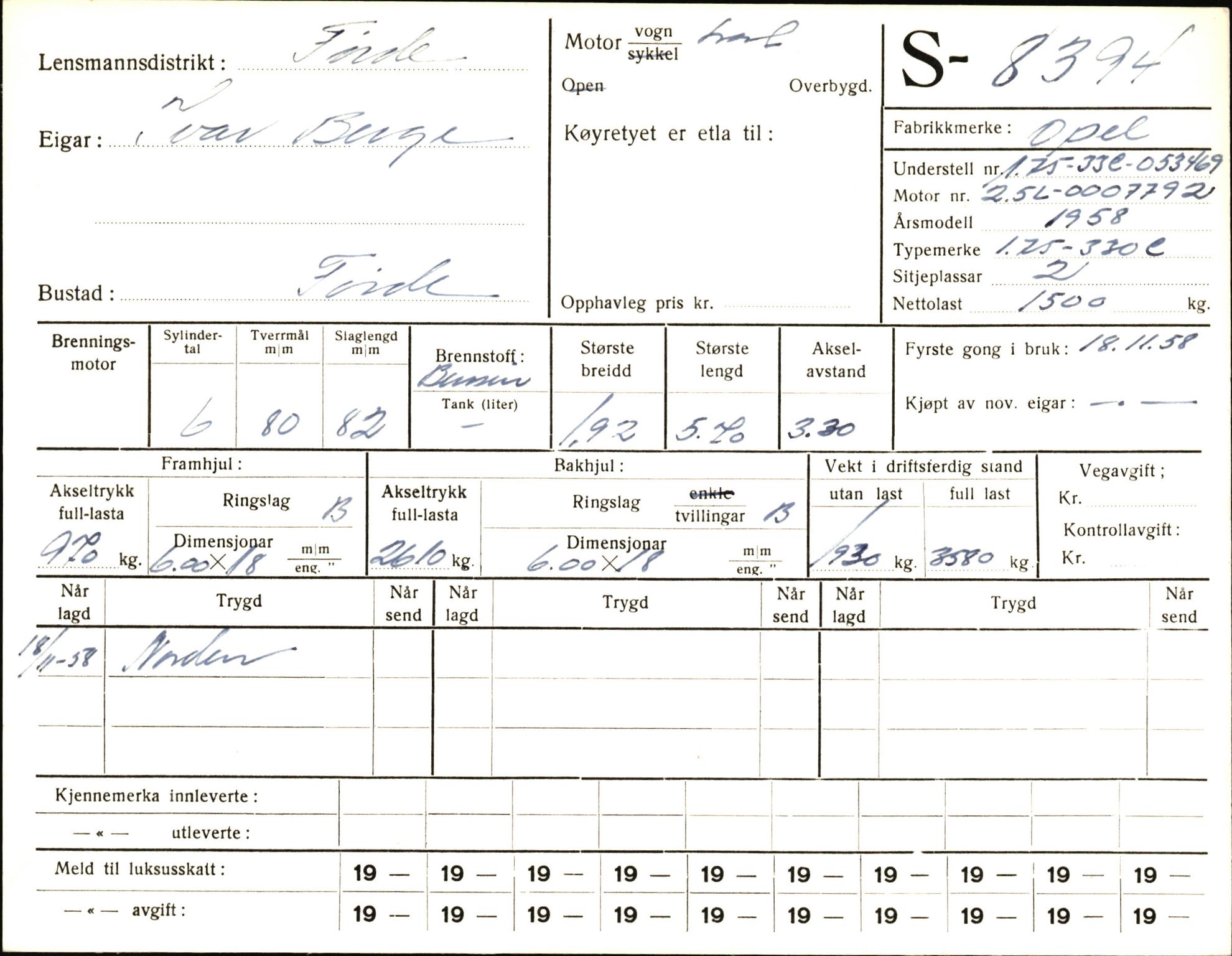 Statens vegvesen, Sogn og Fjordane vegkontor, AV/SAB-A-5301/4/F/L0006: Registerkort utmeldte Fjordane S8300-9500, 1930-1961, p. 152