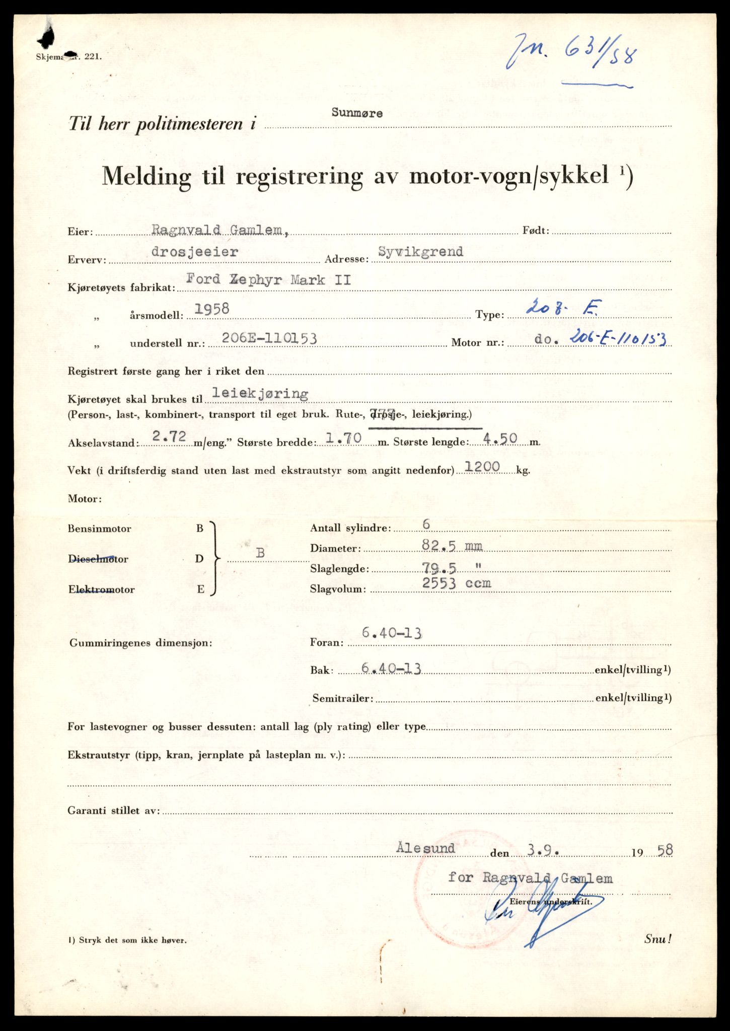 Møre og Romsdal vegkontor - Ålesund trafikkstasjon, AV/SAT-A-4099/F/Fe/L0025: Registreringskort for kjøretøy T 10931 - T 11045, 1927-1998, p. 223