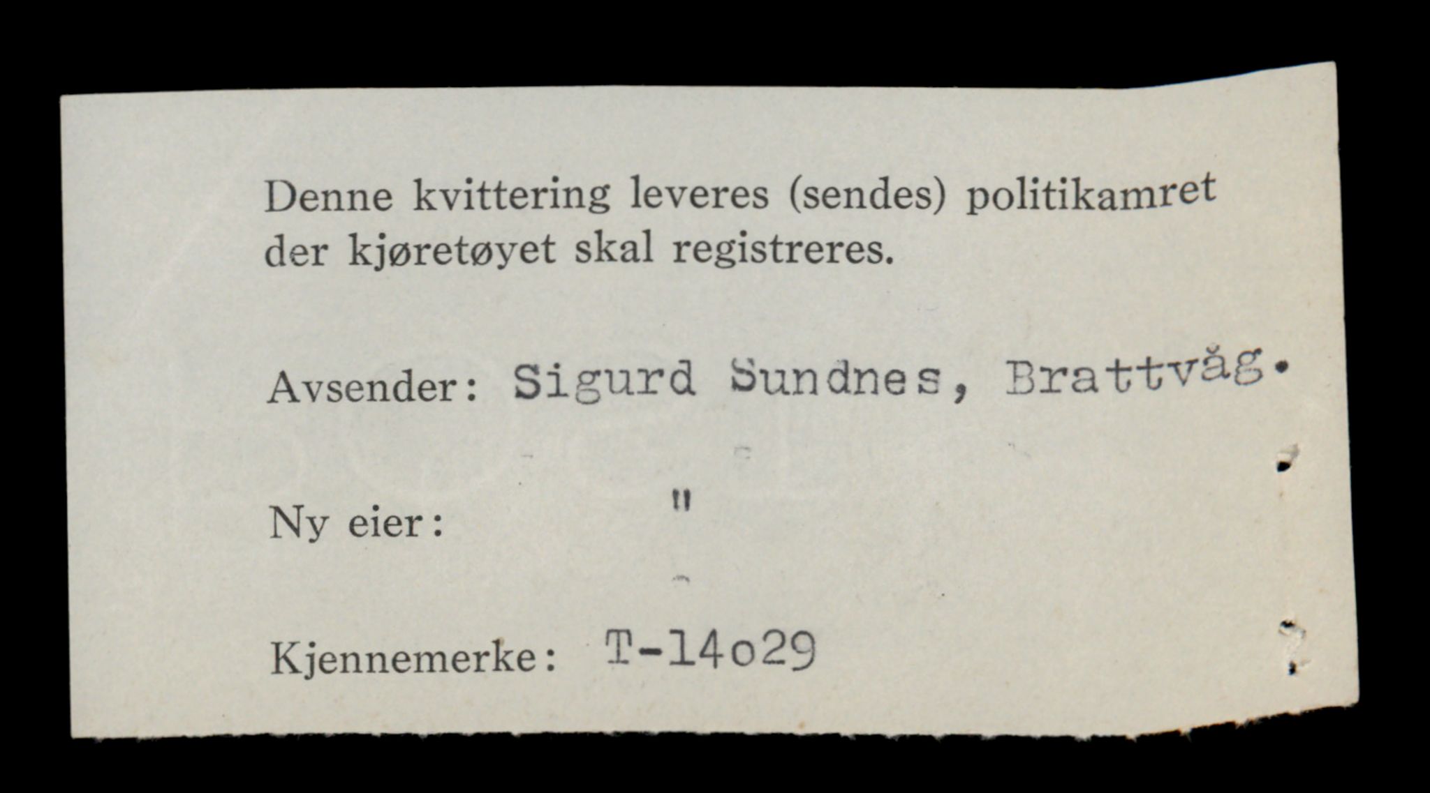 Møre og Romsdal vegkontor - Ålesund trafikkstasjon, AV/SAT-A-4099/F/Fe/L0042: Registreringskort for kjøretøy T 13906 - T 14079, 1927-1998, p. 1944