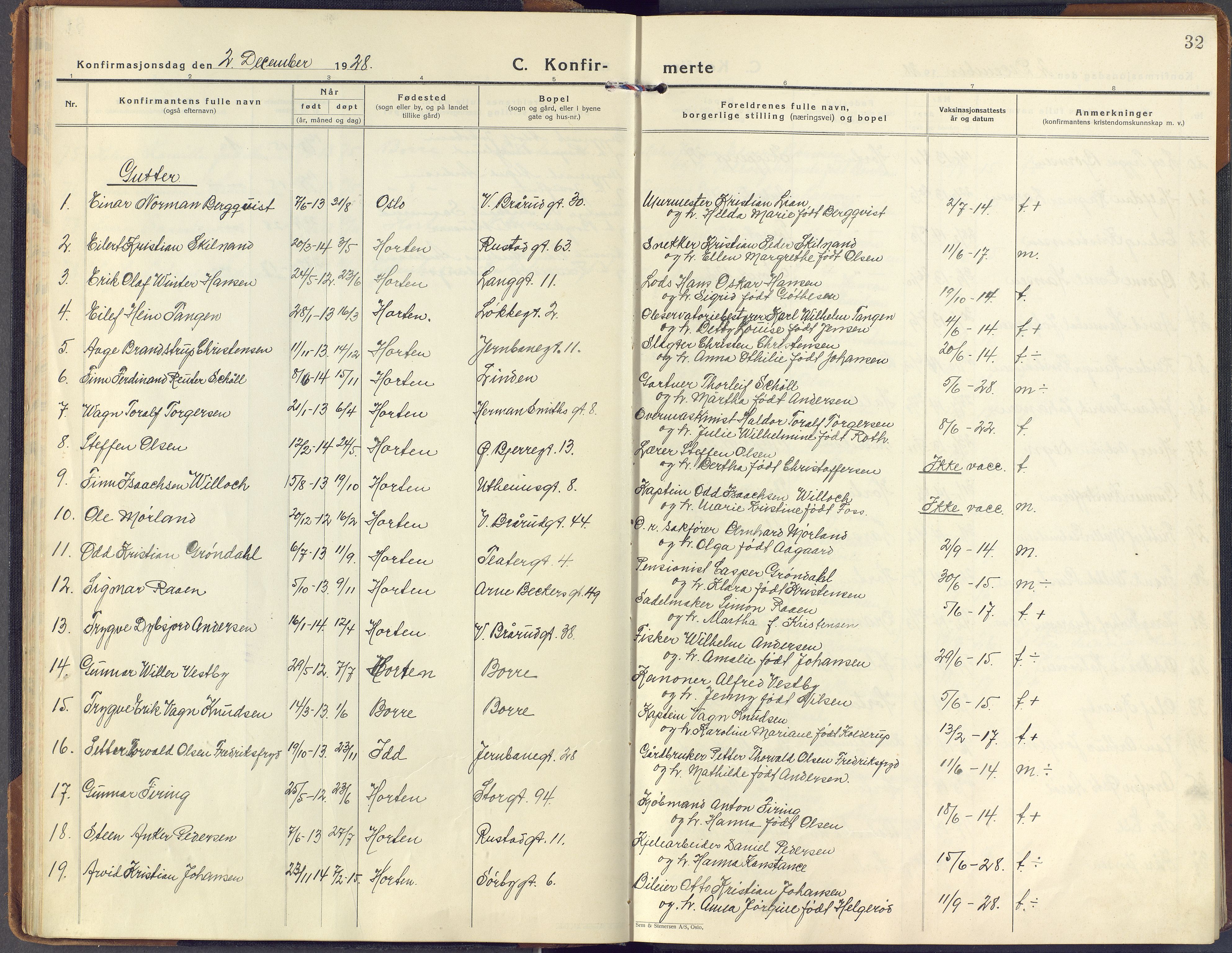 Horten kirkebøker, SAKO/A-348/F/Fa/L0011: Parish register (official) no. 11, 1926-1937, p. 32