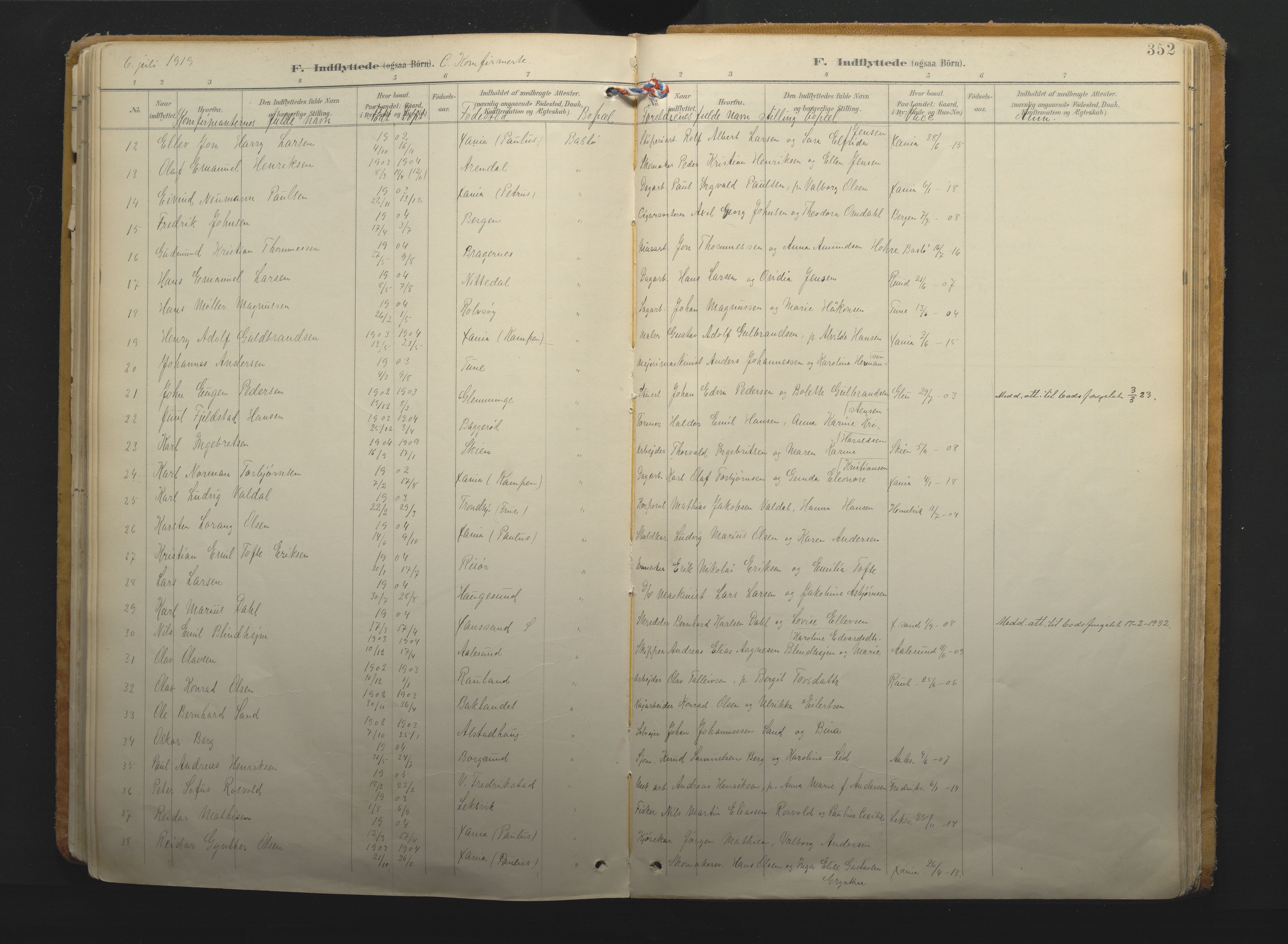 Borre kirkebøker, AV/SAKO-A-338/F/Fa/L0011: Parish register (official) no. I 11, 1897-1921, p. 352