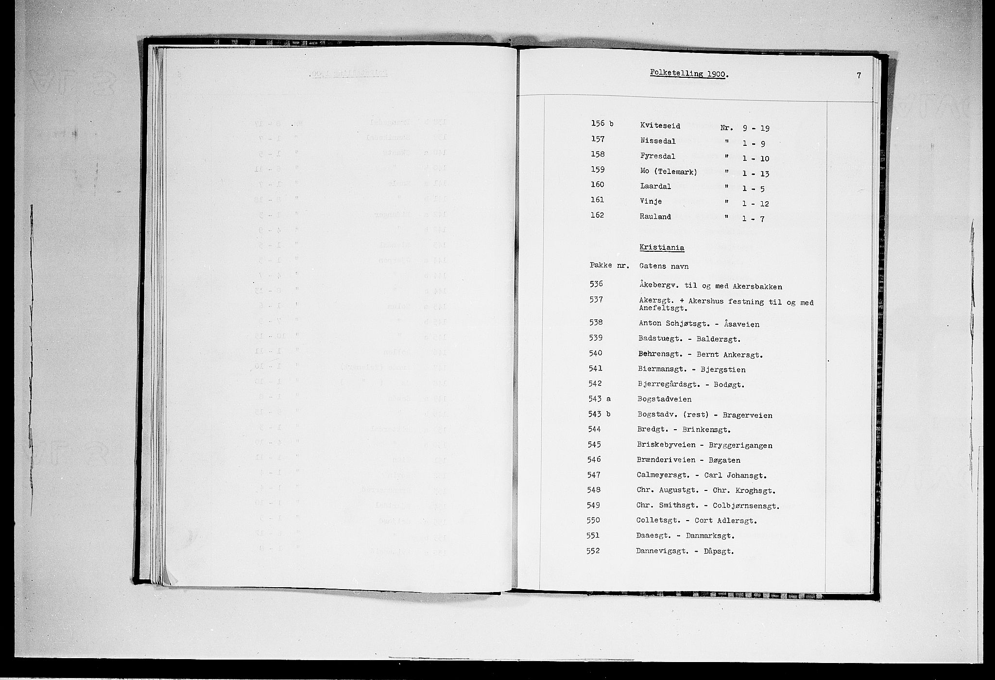 SAO, 1900 census for Kristiania, 1900, p. 10555