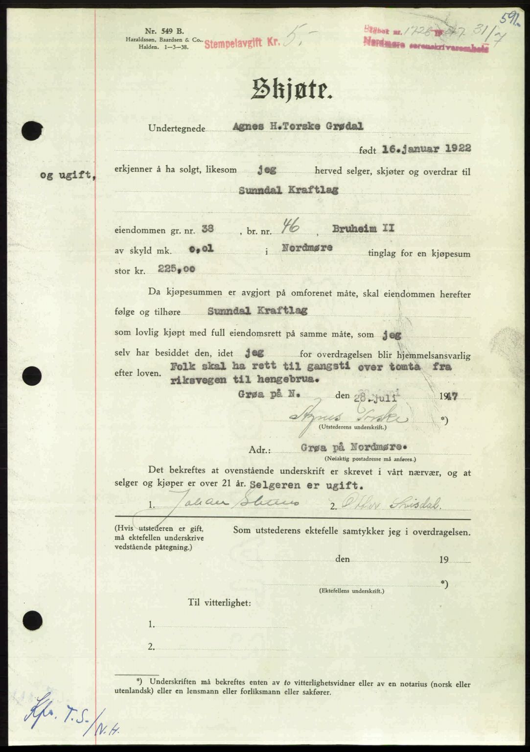 Nordmøre sorenskriveri, AV/SAT-A-4132/1/2/2Ca: Mortgage book no. A105, 1947-1947, Diary no: : 1726/1947