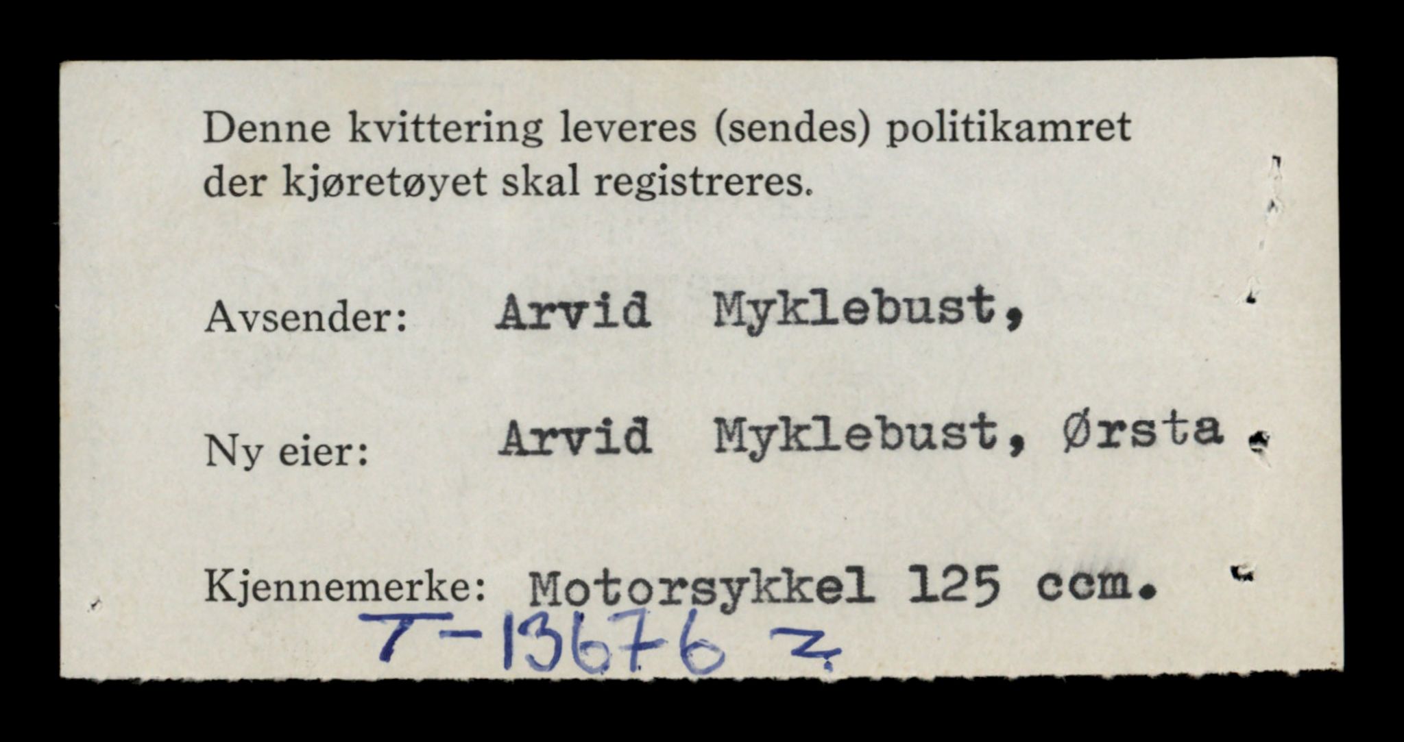 Møre og Romsdal vegkontor - Ålesund trafikkstasjon, AV/SAT-A-4099/F/Fe/L0040: Registreringskort for kjøretøy T 13531 - T 13709, 1927-1998, p. 2484