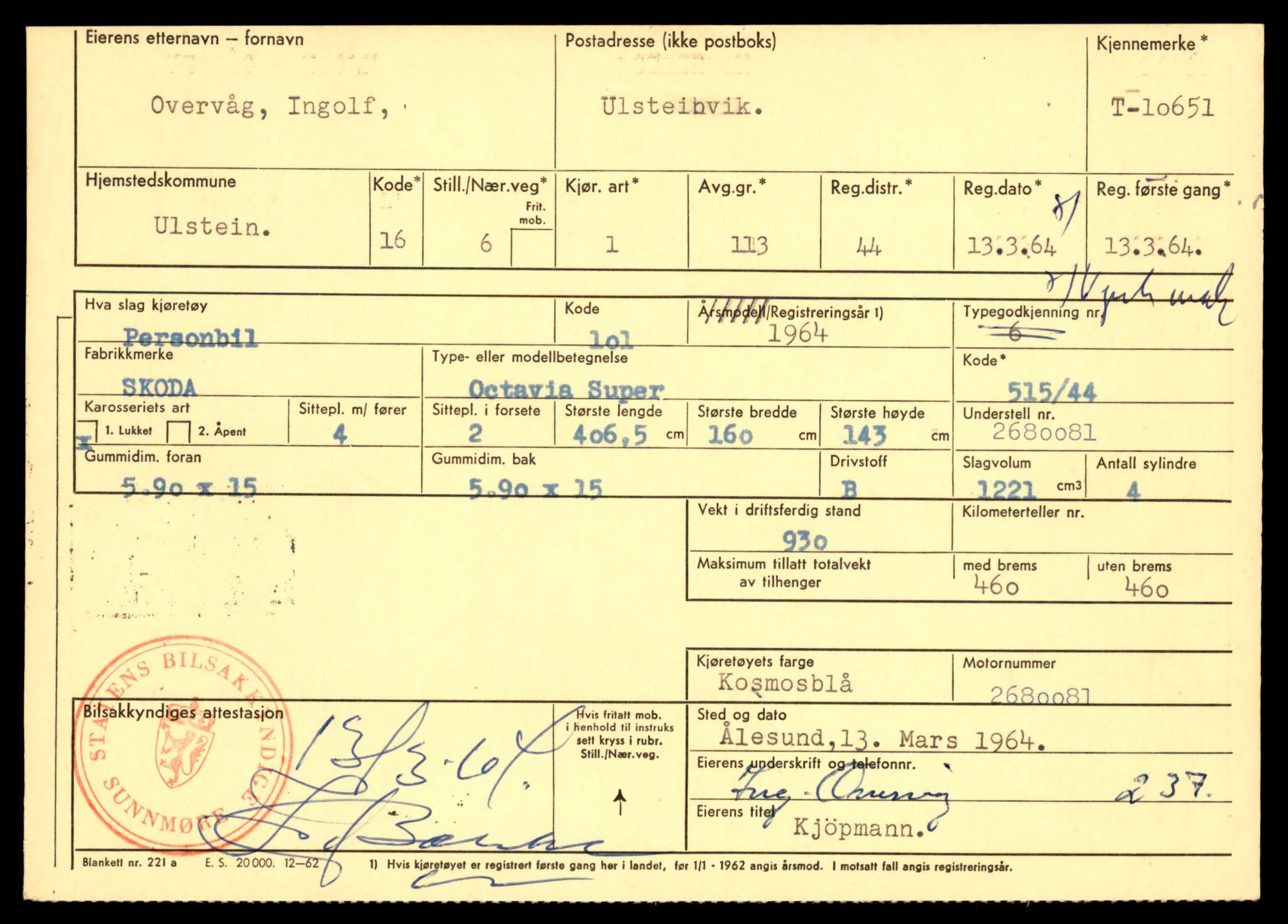 Møre og Romsdal vegkontor - Ålesund trafikkstasjon, AV/SAT-A-4099/F/Fe/L0022: Registreringskort for kjøretøy T 10584 - T 10694, 1927-1998, p. 1983