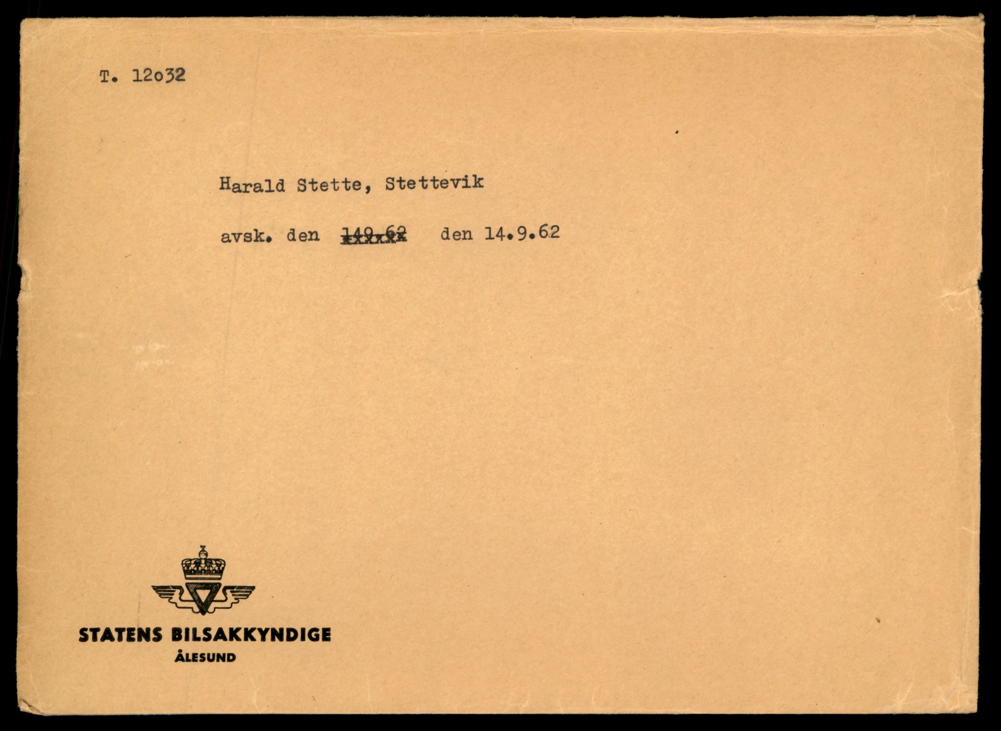 Møre og Romsdal vegkontor - Ålesund trafikkstasjon, AV/SAT-A-4099/F/Fe/L0032: Registreringskort for kjøretøy T 11997 - T 12149, 1927-1998, p. 1077