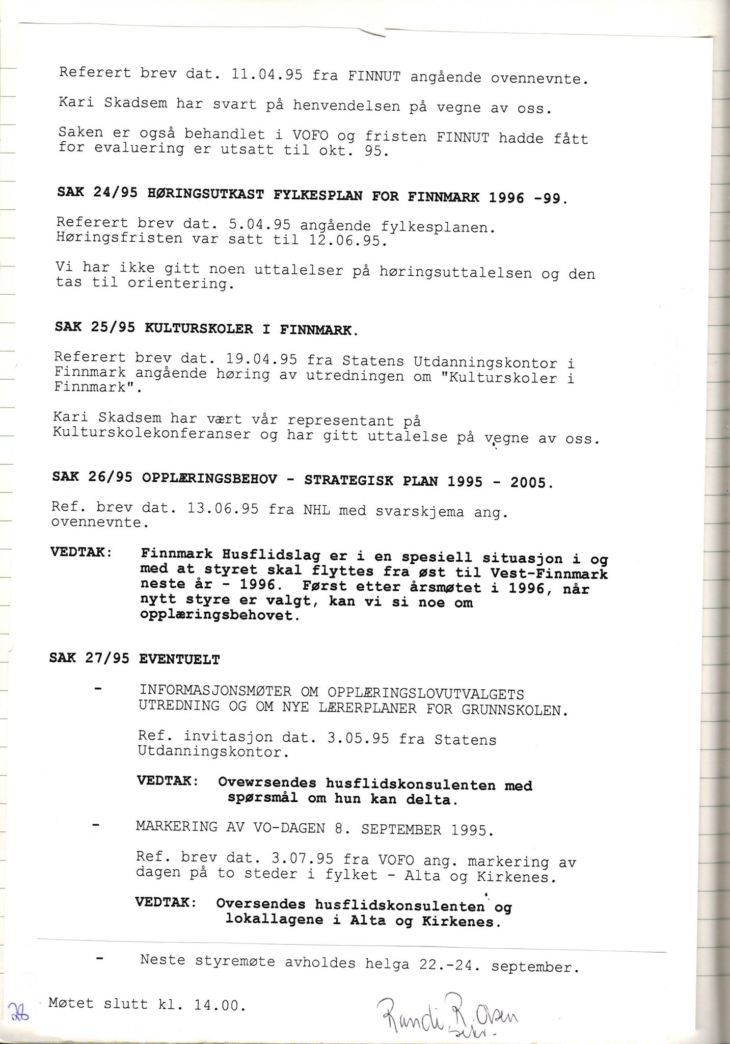 Finnmark Husflidslag, FMFB/A-1134/A/L0004: Møtebok, 1995-2000, p. 32