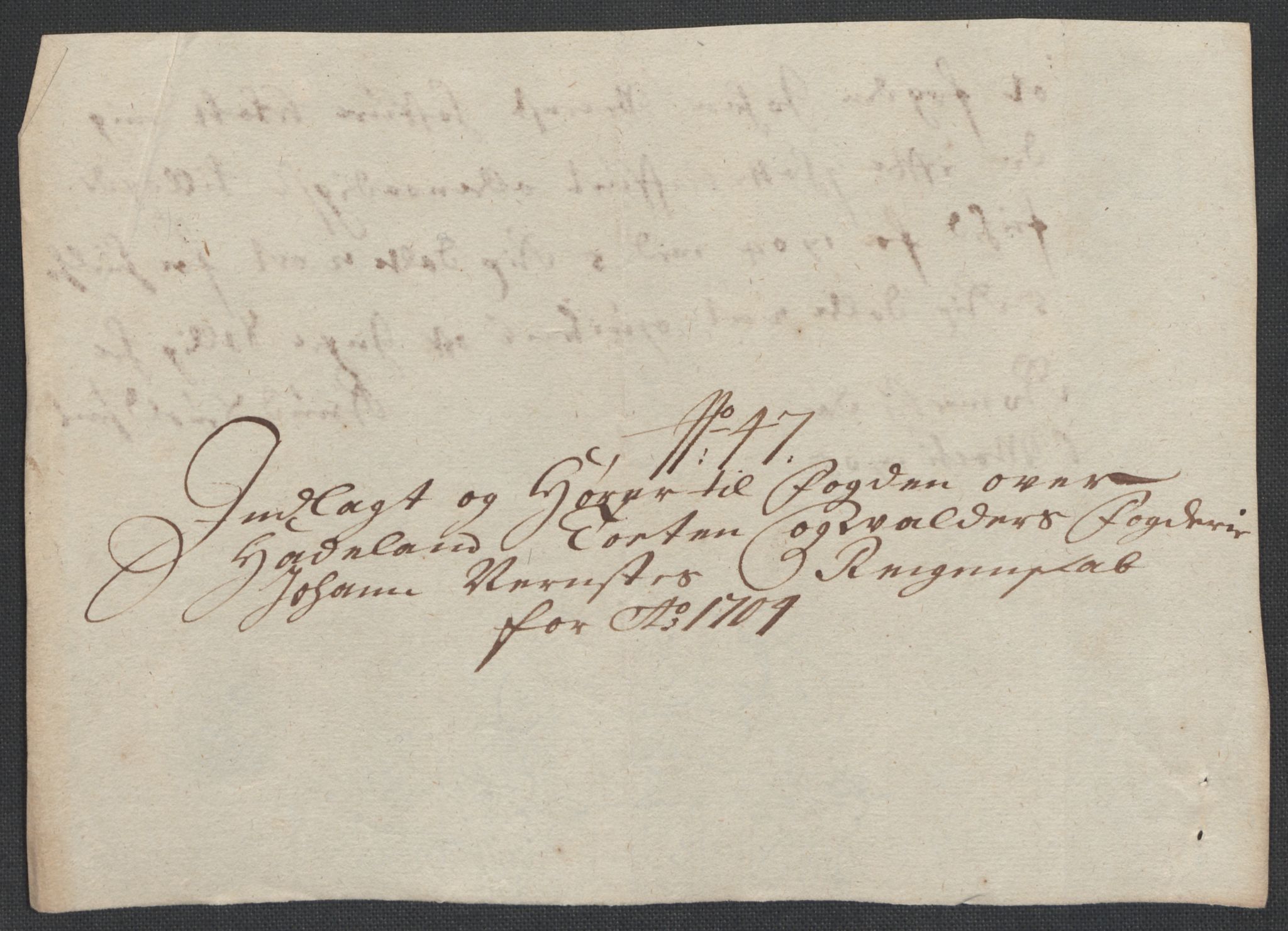 Rentekammeret inntil 1814, Reviderte regnskaper, Fogderegnskap, AV/RA-EA-4092/R18/L1302: Fogderegnskap Hadeland, Toten og Valdres, 1704, p. 422