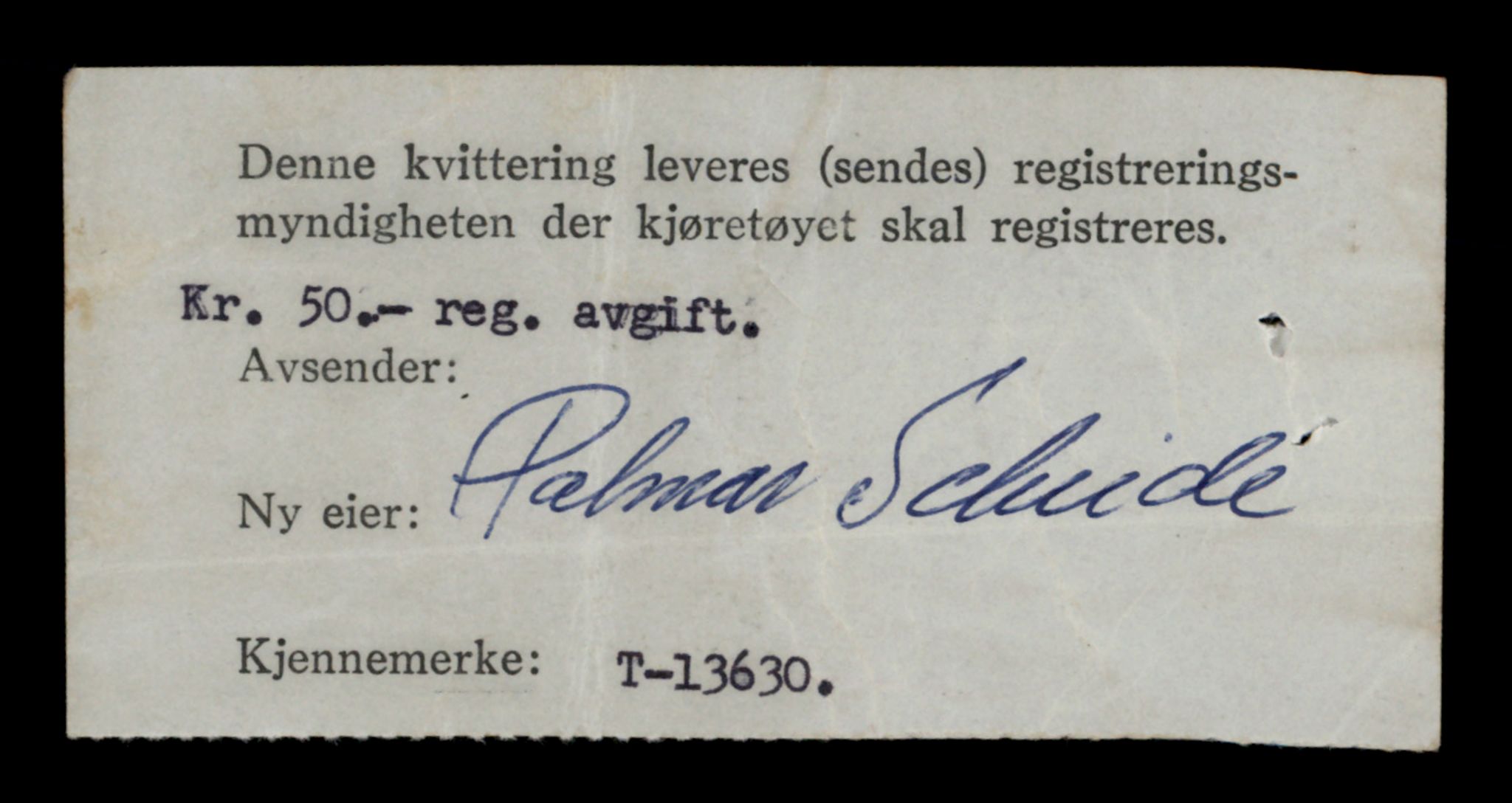 Møre og Romsdal vegkontor - Ålesund trafikkstasjon, AV/SAT-A-4099/F/Fe/L0040: Registreringskort for kjøretøy T 13531 - T 13709, 1927-1998, p. 1738
