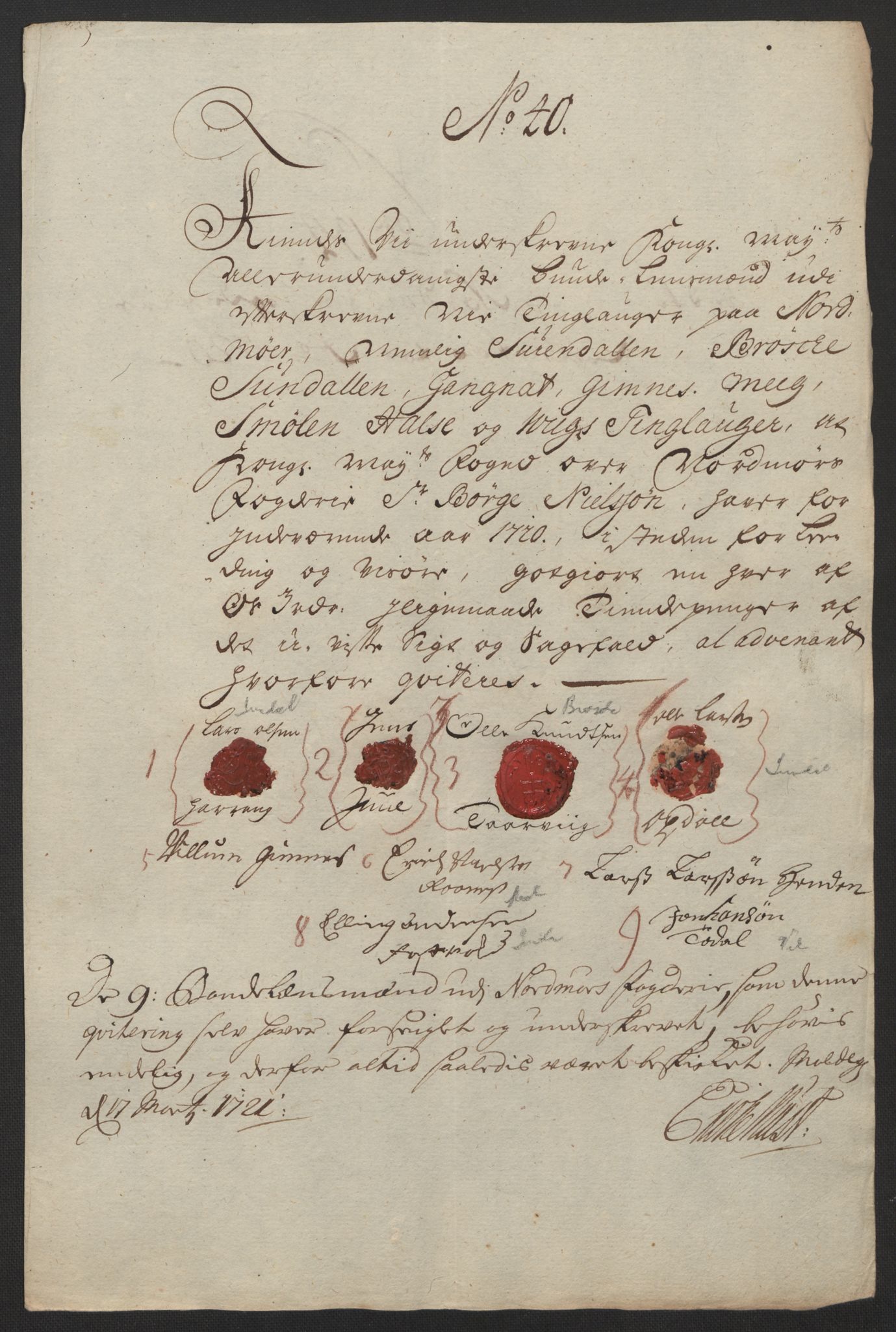Rentekammeret inntil 1814, Reviderte regnskaper, Fogderegnskap, RA/EA-4092/R56/L3753: Fogderegnskap Nordmøre, 1720, p. 453