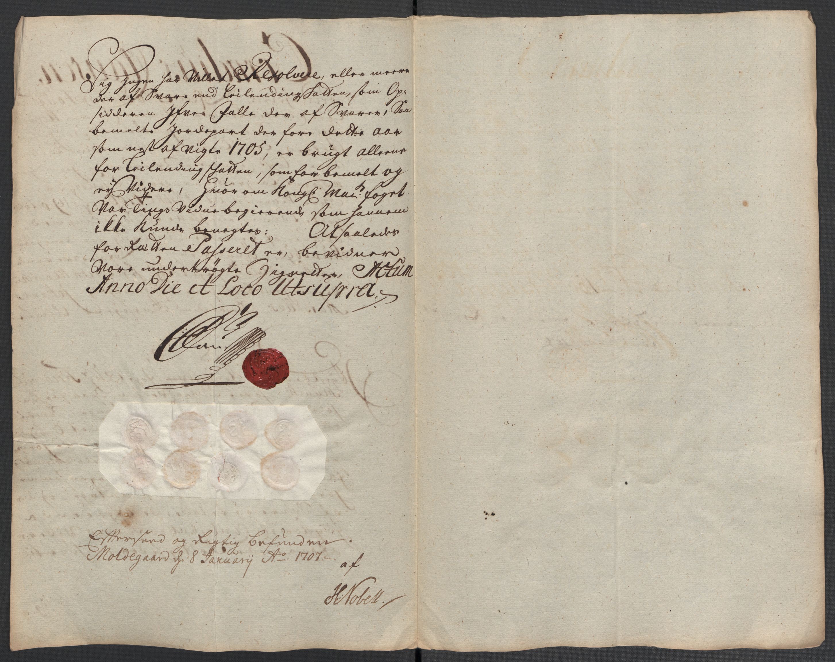 Rentekammeret inntil 1814, Reviderte regnskaper, Fogderegnskap, AV/RA-EA-4092/R56/L3742: Fogderegnskap Nordmøre, 1706-1707, p. 144