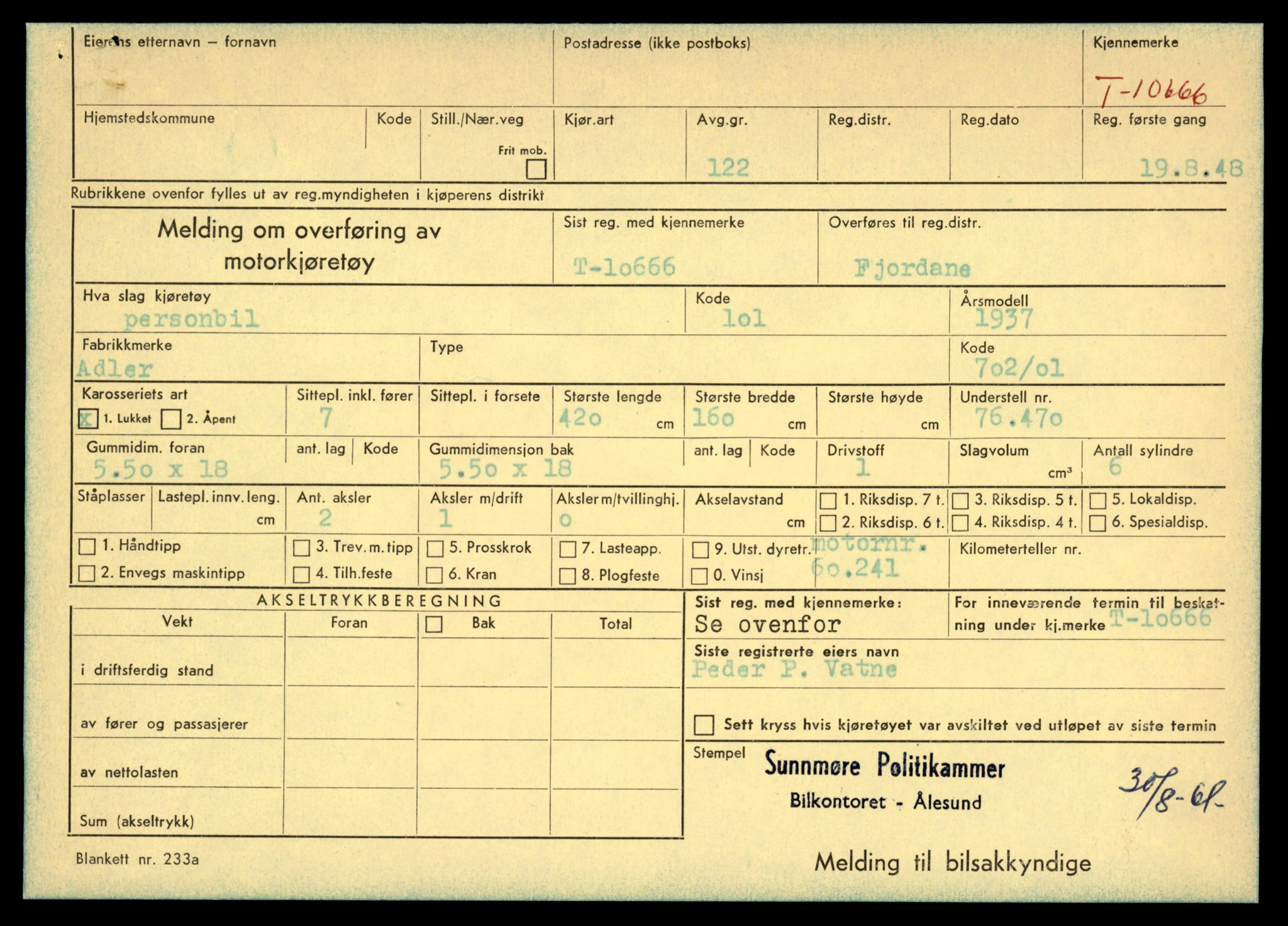 Møre og Romsdal vegkontor - Ålesund trafikkstasjon, AV/SAT-A-4099/F/Fe/L0022: Registreringskort for kjøretøy T 10584 - T 10694, 1927-1998, p. 2267