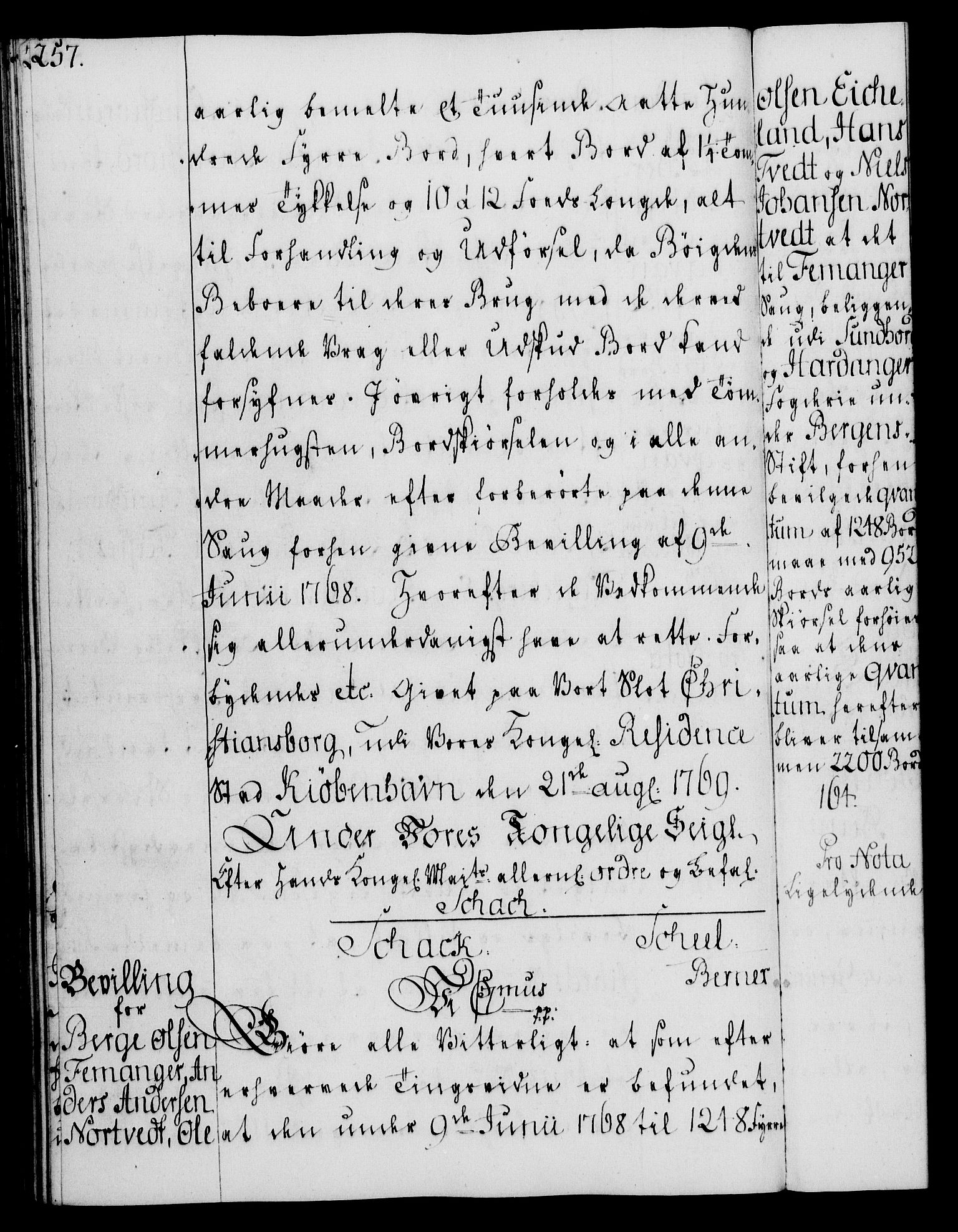 Rentekammeret, Kammerkanselliet, AV/RA-EA-3111/G/Gg/Gga/L0008: Norsk ekspedisjonsprotokoll med register (merket RK 53.8), 1768-1771, p. 257