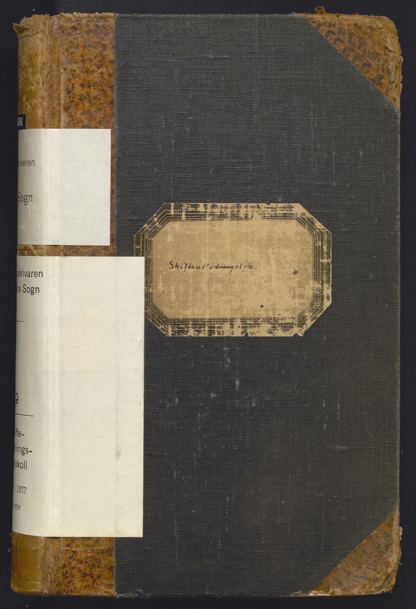 Indre Sogn tingrett, AV/SAB-A-3301/1/H/Hd/L0009: Skifteutlodningsprotokoll 9, 1923-1932