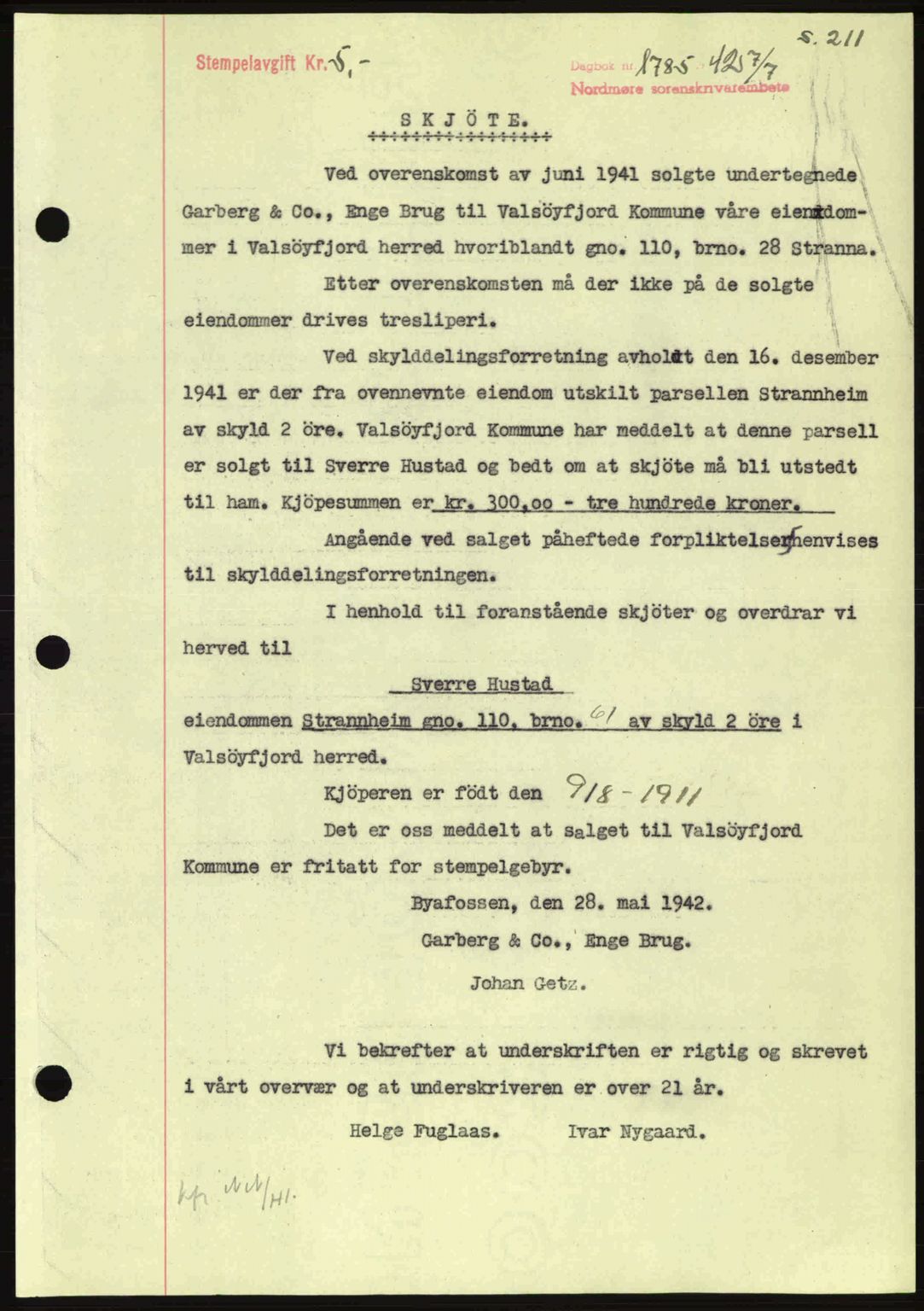 Nordmøre sorenskriveri, AV/SAT-A-4132/1/2/2Ca: Mortgage book no. A93, 1942-1942, Diary no: : 1785/1942