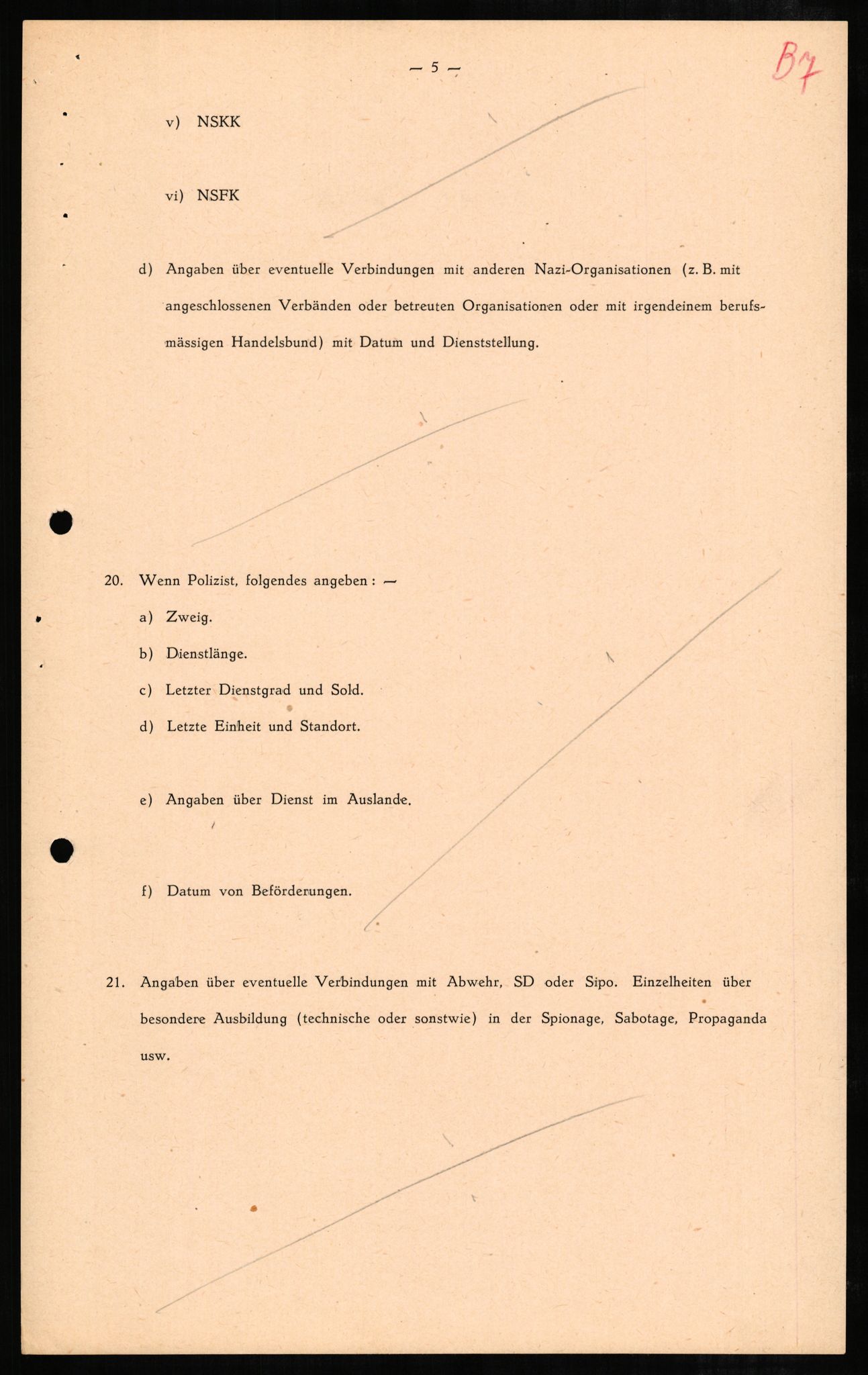 Forsvaret, Forsvarets overkommando II, AV/RA-RAFA-3915/D/Db/L0004: CI Questionaires. Tyske okkupasjonsstyrker i Norge. Tyskere., 1945-1946, p. 428