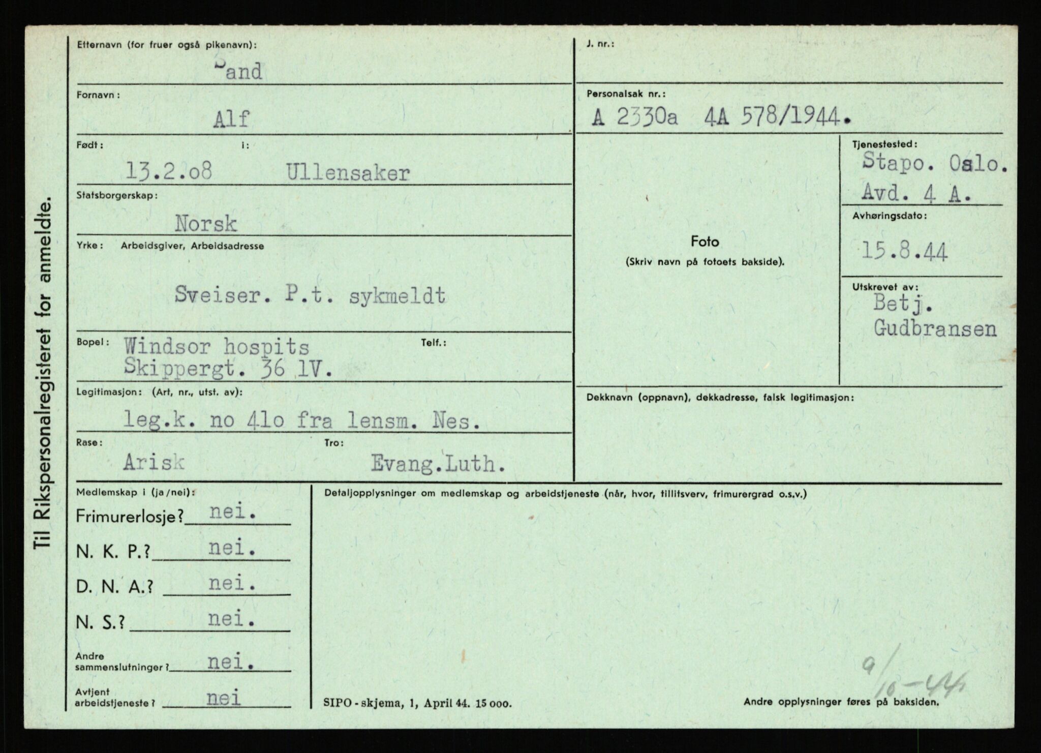 Statspolitiet - Hovedkontoret / Osloavdelingen, AV/RA-S-1329/C/Ca/L0013: Raa - Servold, 1943-1945, p. 3559