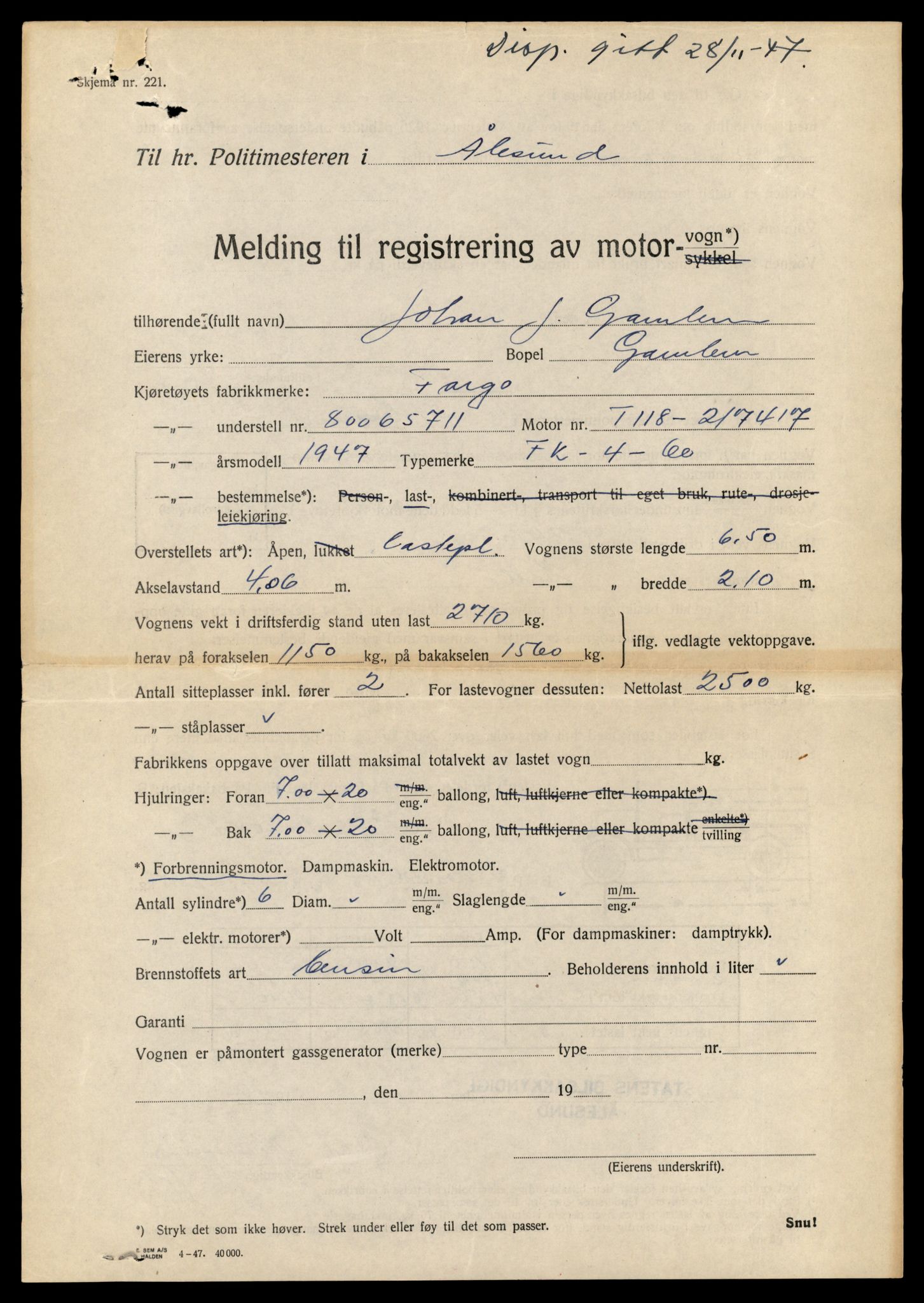 Møre og Romsdal vegkontor - Ålesund trafikkstasjon, AV/SAT-A-4099/F/Fe/L0034: Registreringskort for kjøretøy T 12500 - T 12652, 1927-1998, p. 2002