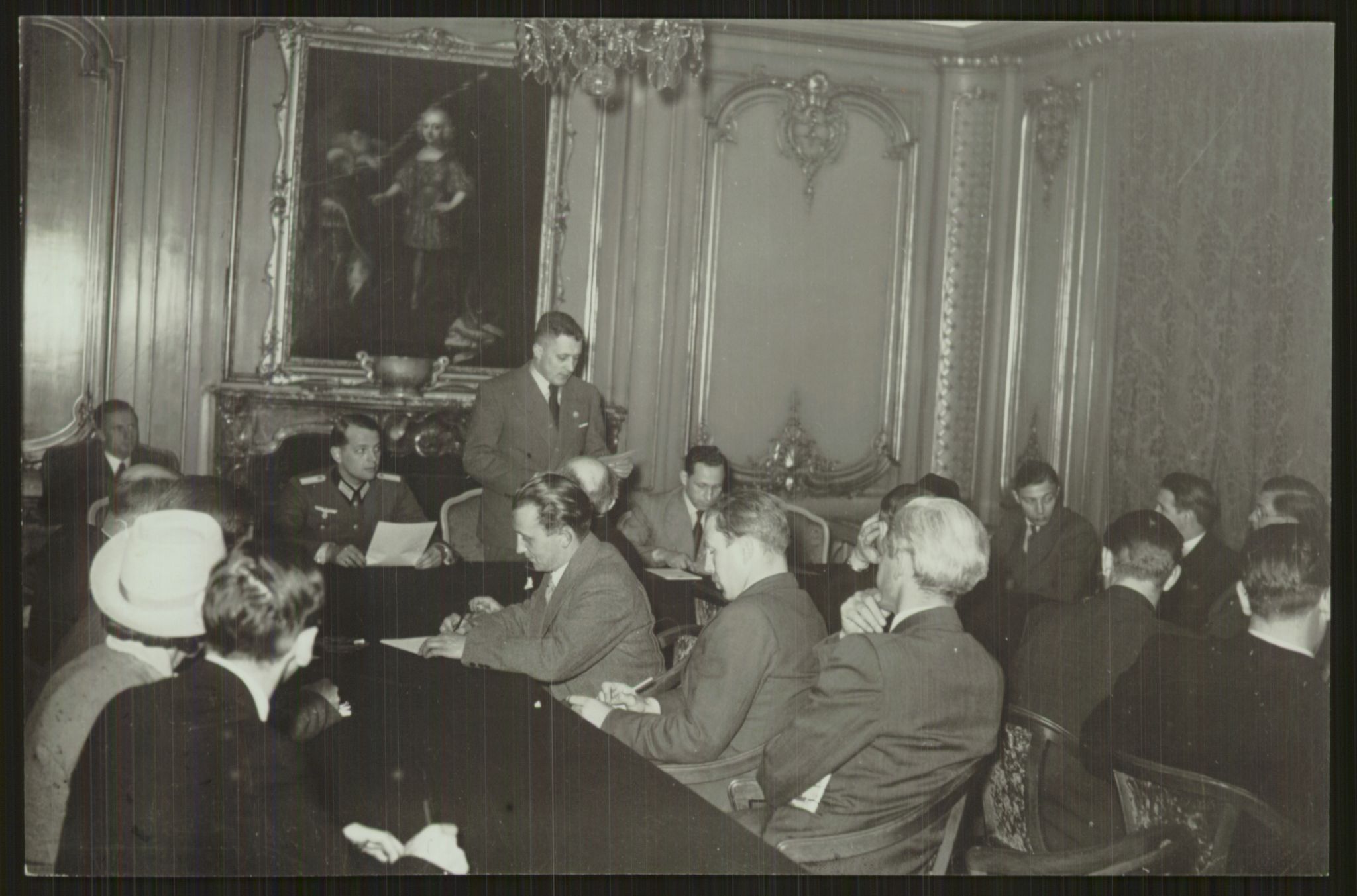 Forsvaret, Forsvarets overkommando II, AV/RA-RAFA-3915/D/Db/L0023: CI Questionaires. Tyske okkupasjonsstyrker i Norge. Tyskere., 1945-1946, p. 88