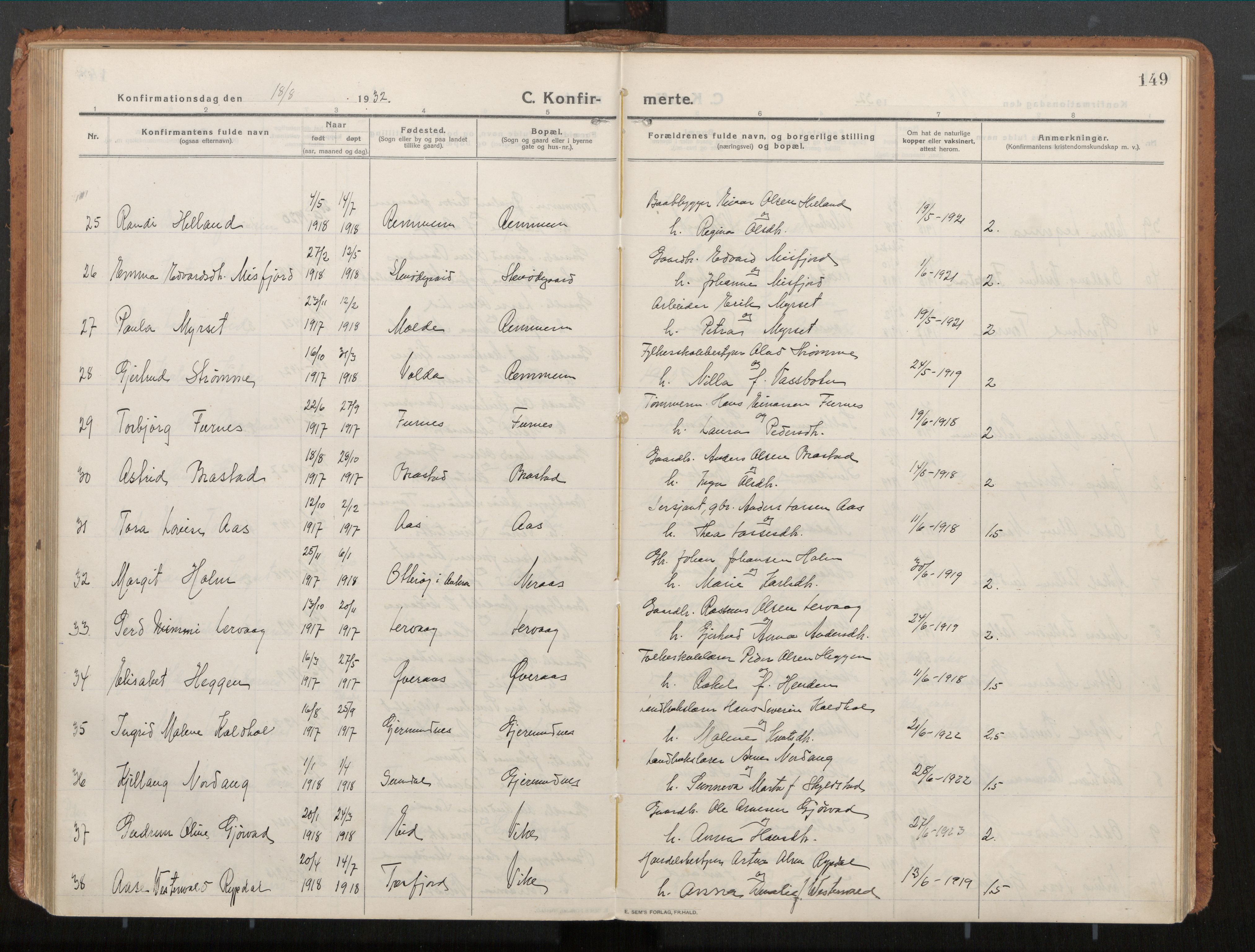 Ministerialprotokoller, klokkerbøker og fødselsregistre - Møre og Romsdal, AV/SAT-A-1454/539/L0534a: Parish register (official) no. 539A08, 1912-1935, p. 149