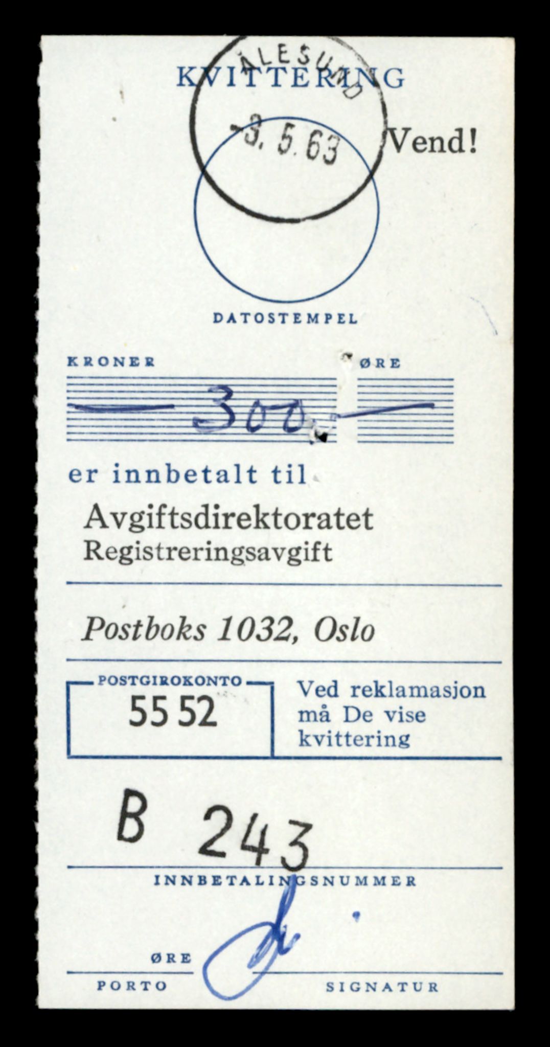 Møre og Romsdal vegkontor - Ålesund trafikkstasjon, AV/SAT-A-4099/F/Fe/L0049: Registreringskort for kjøretøy T 14864 - T 18613, 1927-1998, p. 1365