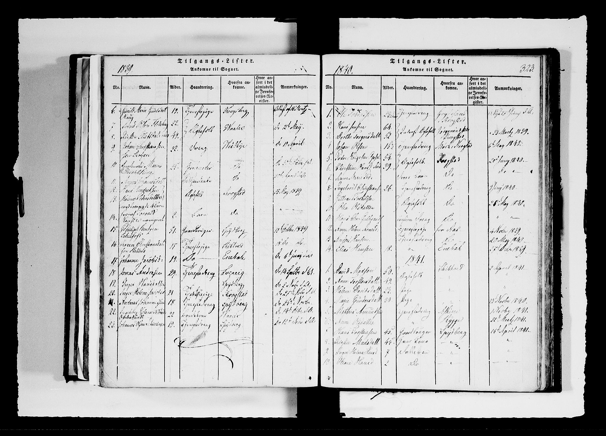 Hobøl prestekontor Kirkebøker, AV/SAO-A-2002/F/Fa/L0002: Parish register (official) no. I 2, 1814-1841, p. 323