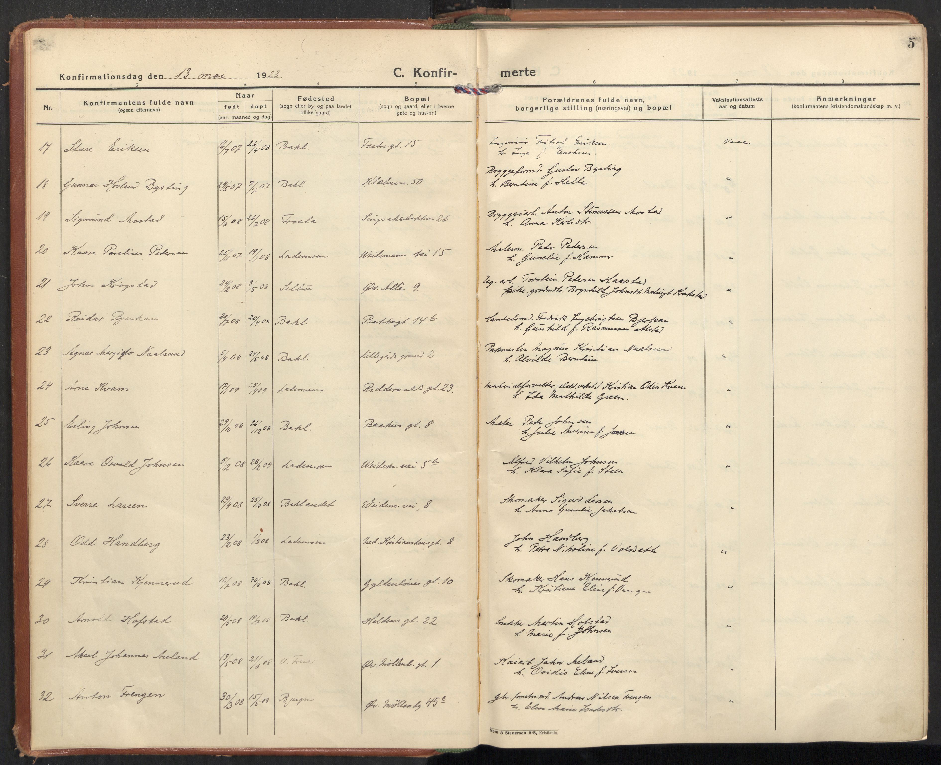 Ministerialprotokoller, klokkerbøker og fødselsregistre - Sør-Trøndelag, SAT/A-1456/604/L0208: Parish register (official) no. 604A28, 1923-1937, p. 5