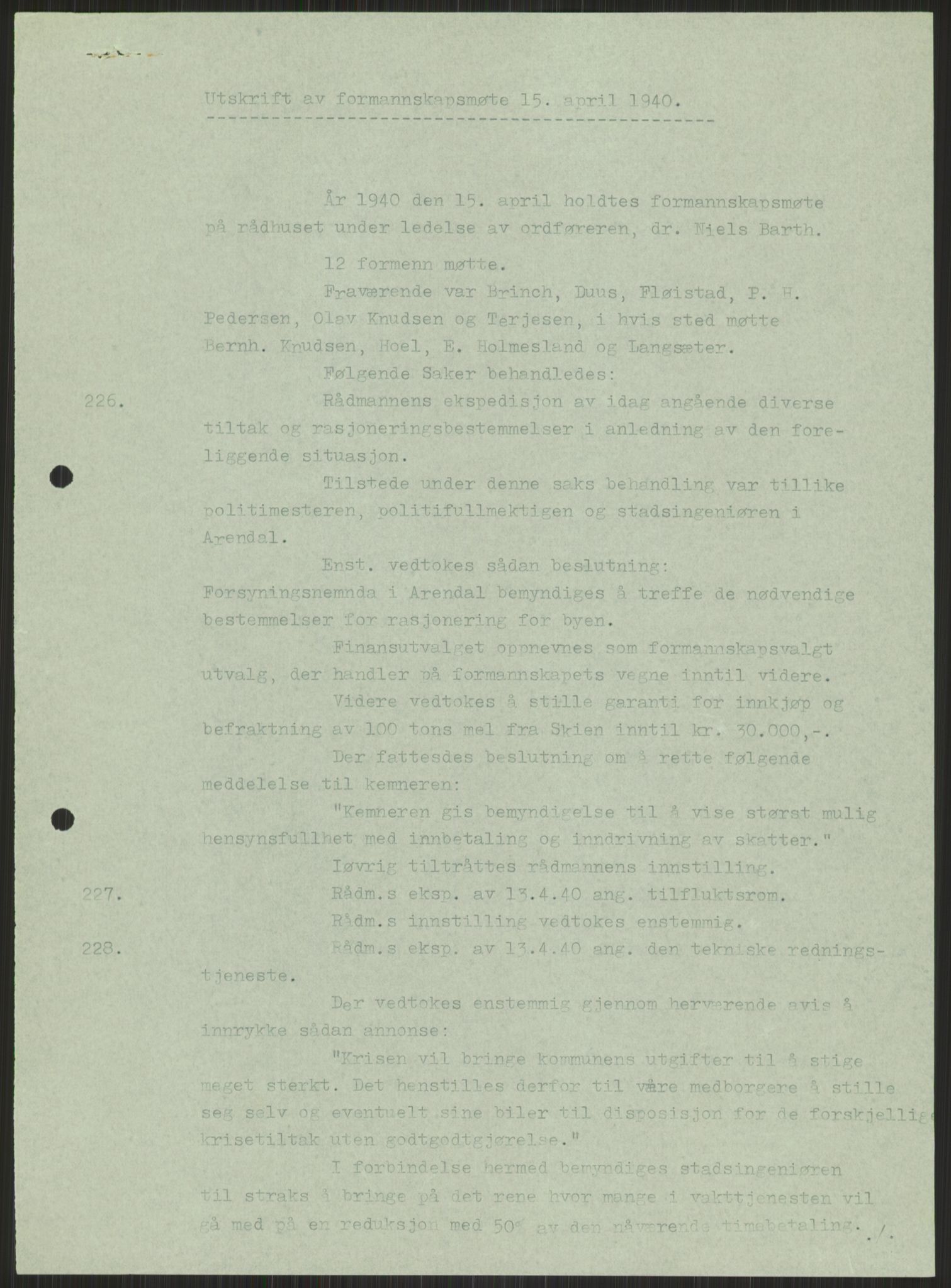 Forsvaret, Forsvarets krigshistoriske avdeling, AV/RA-RAFA-2017/Y/Ya/L0014: II-C-11-31 - Fylkesmenn.  Rapporter om krigsbegivenhetene 1940., 1940, p. 713