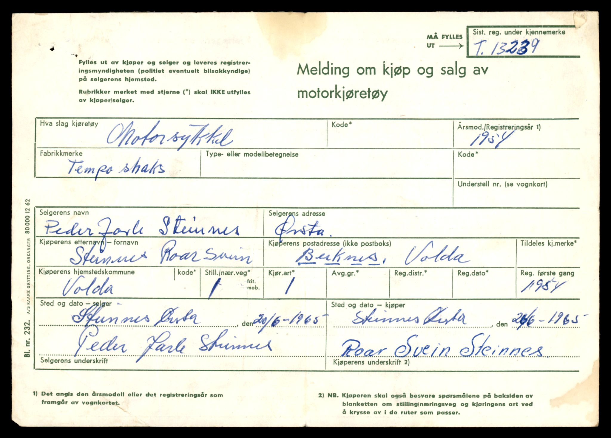 Møre og Romsdal vegkontor - Ålesund trafikkstasjon, AV/SAT-A-4099/F/Fe/L0038: Registreringskort for kjøretøy T 13180 - T 13360, 1927-1998, p. 1013