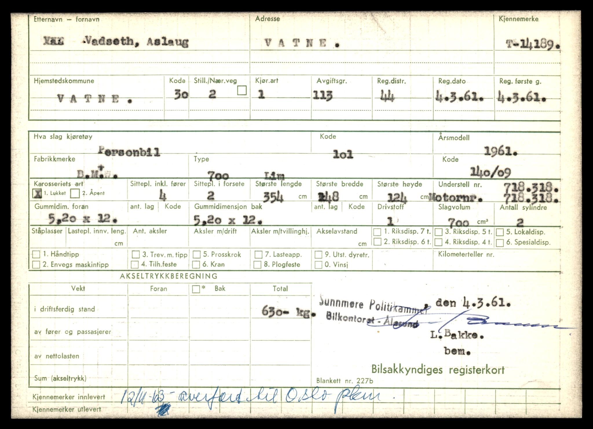Møre og Romsdal vegkontor - Ålesund trafikkstasjon, AV/SAT-A-4099/F/Fe/L0043: Registreringskort for kjøretøy T 14080 - T 14204, 1927-1998, p. 2873