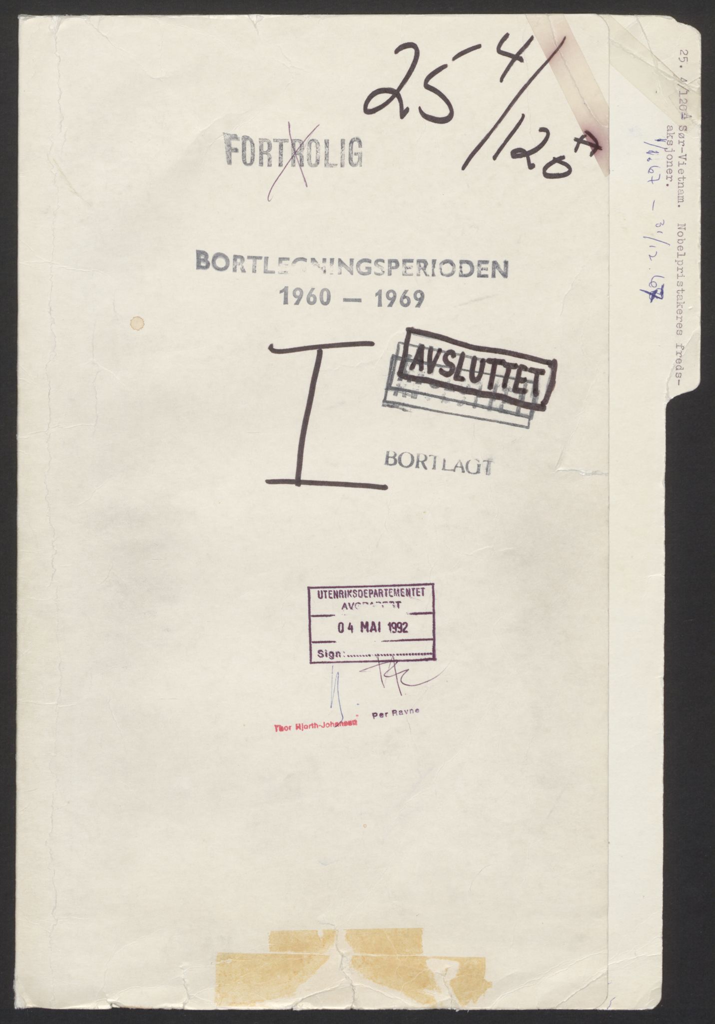 Utenriksdepartementet, hovedarkiv, AV/RA-S-6794/D/Da/Daa/L0969/0001: Verdenspolitikk. Fremmede staters politikk. Generelt / Sør-Vietnam: Nobelpristakeres fredsaksjoner (2 mapper), 1967-1969, p. 1