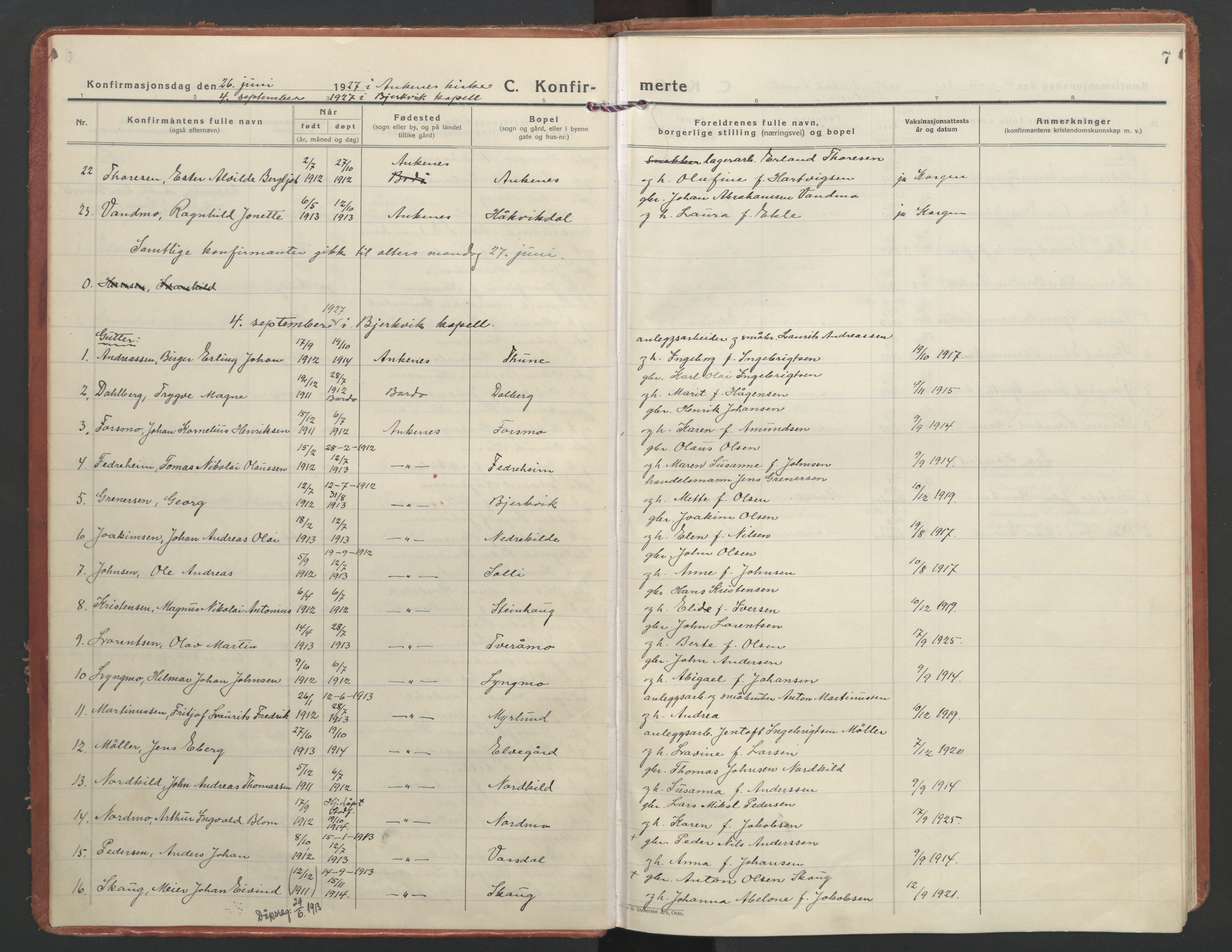 Ministerialprotokoller, klokkerbøker og fødselsregistre - Nordland, AV/SAT-A-1459/866/L0946: Parish register (official) no. 866A09, 1926-1944, p. 7
