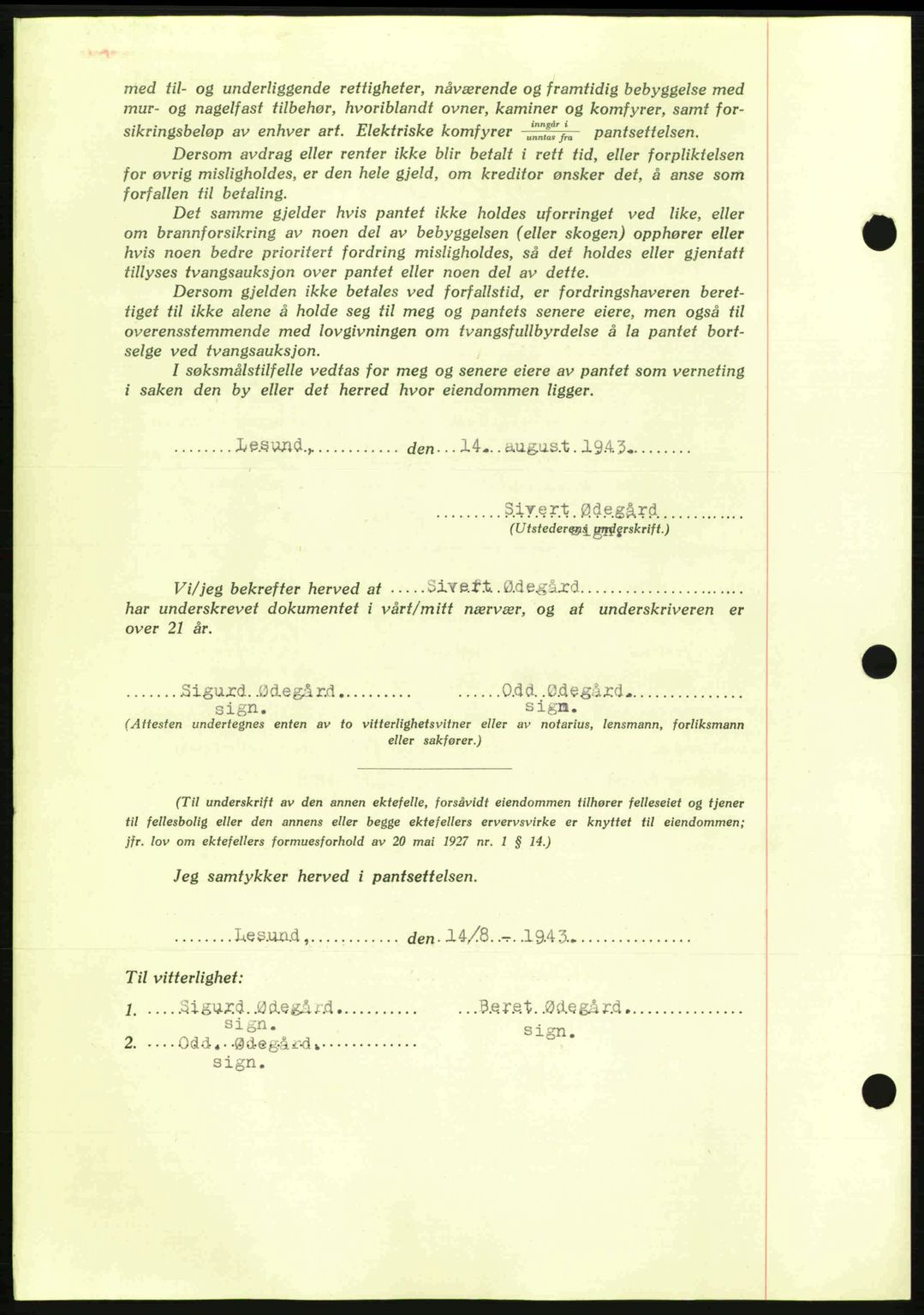 Nordmøre sorenskriveri, AV/SAT-A-4132/1/2/2Ca: Mortgage book no. B91, 1943-1944, Diary no: : 1832/1943