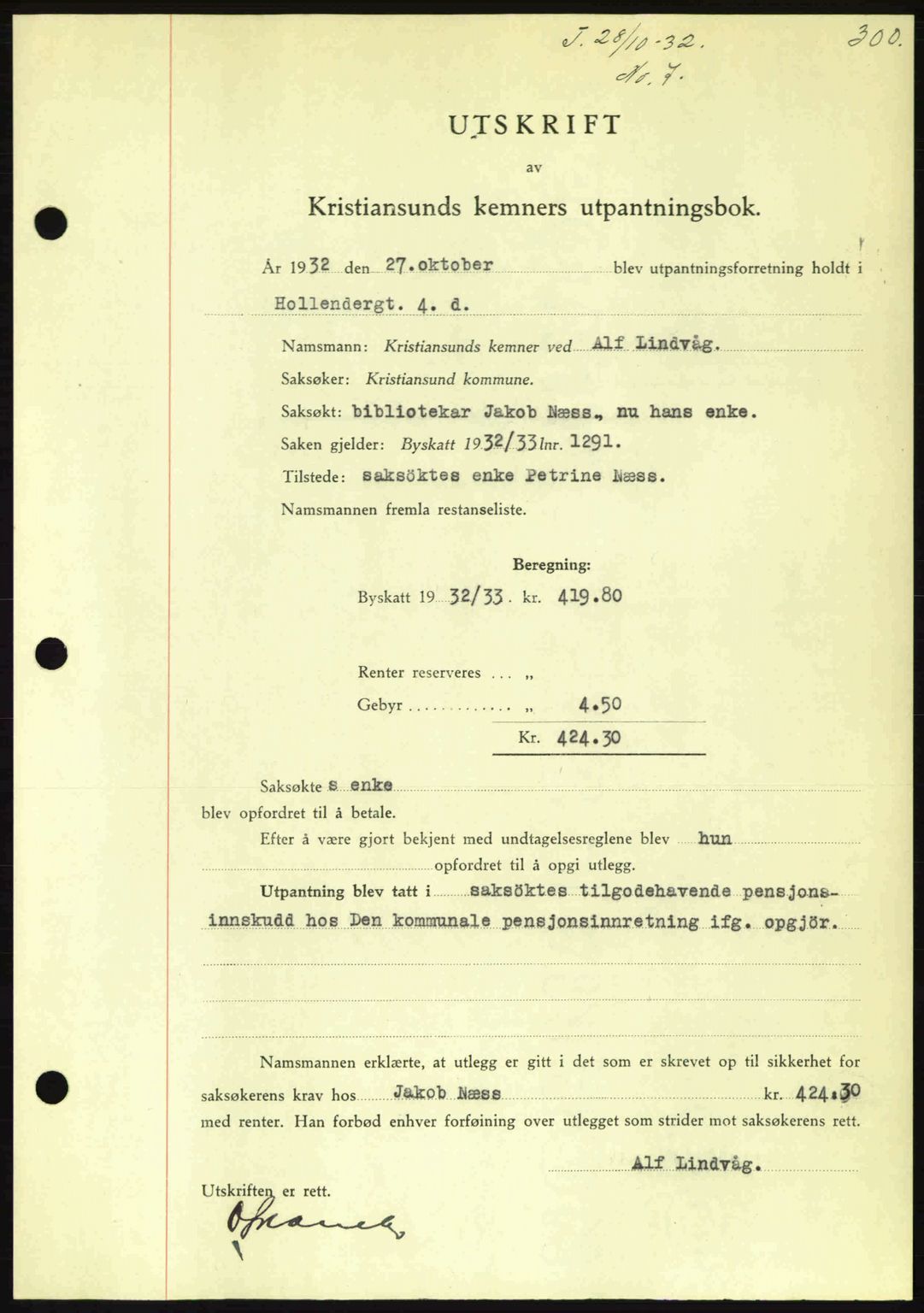 Kristiansund byfogd, AV/SAT-A-4587/A/27: Mortgage book no. 26, 1931-1933, Deed date: 28.10.1932