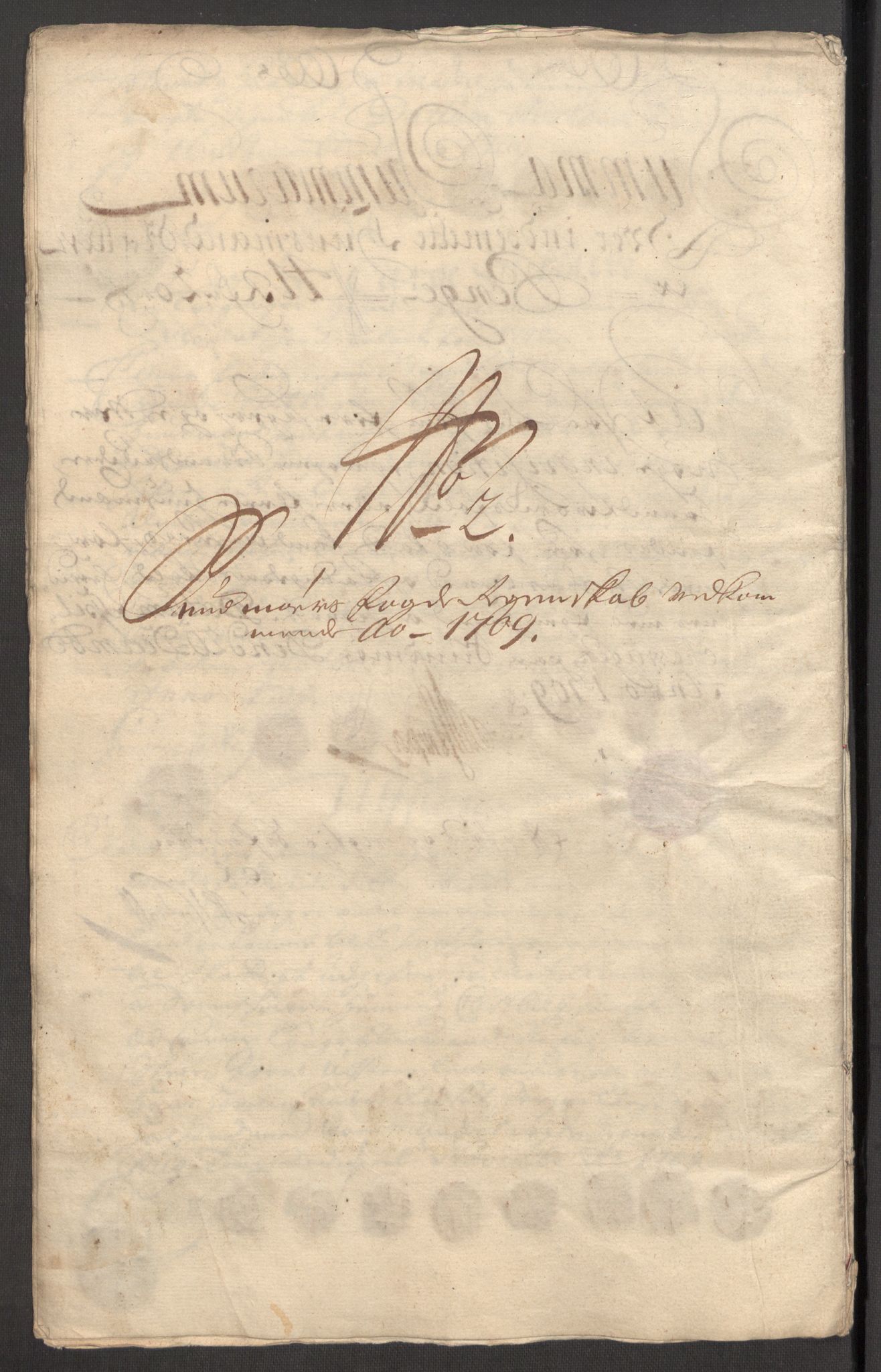 Rentekammeret inntil 1814, Reviderte regnskaper, Fogderegnskap, AV/RA-EA-4092/R54/L3562: Fogderegnskap Sunnmøre, 1708-1709, p. 267