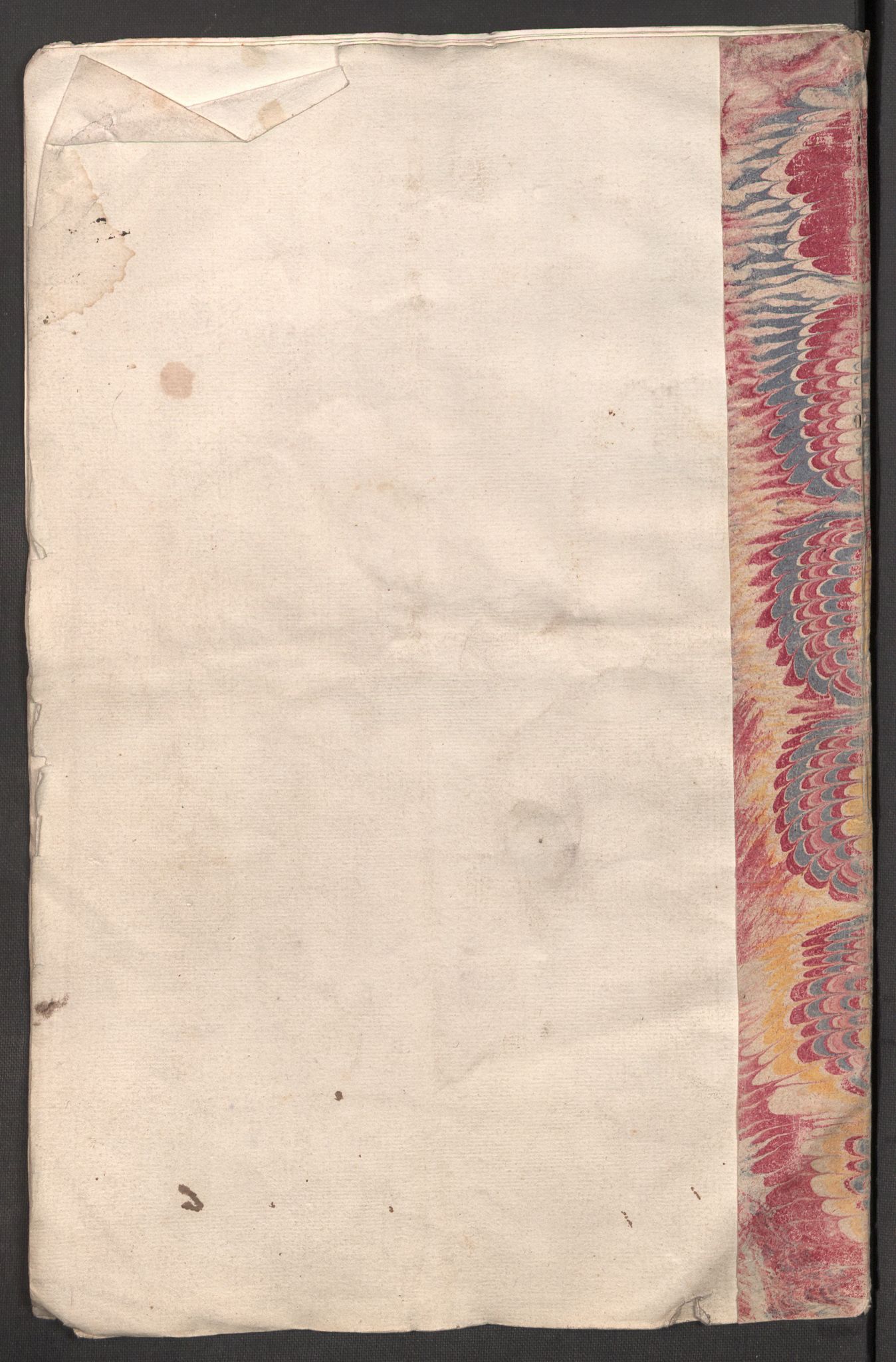 Rentekammeret inntil 1814, Reviderte regnskaper, Fogderegnskap, RA/EA-4092/R54/L3560: Fogderegnskap Sunnmøre, 1704-1705, p. 10