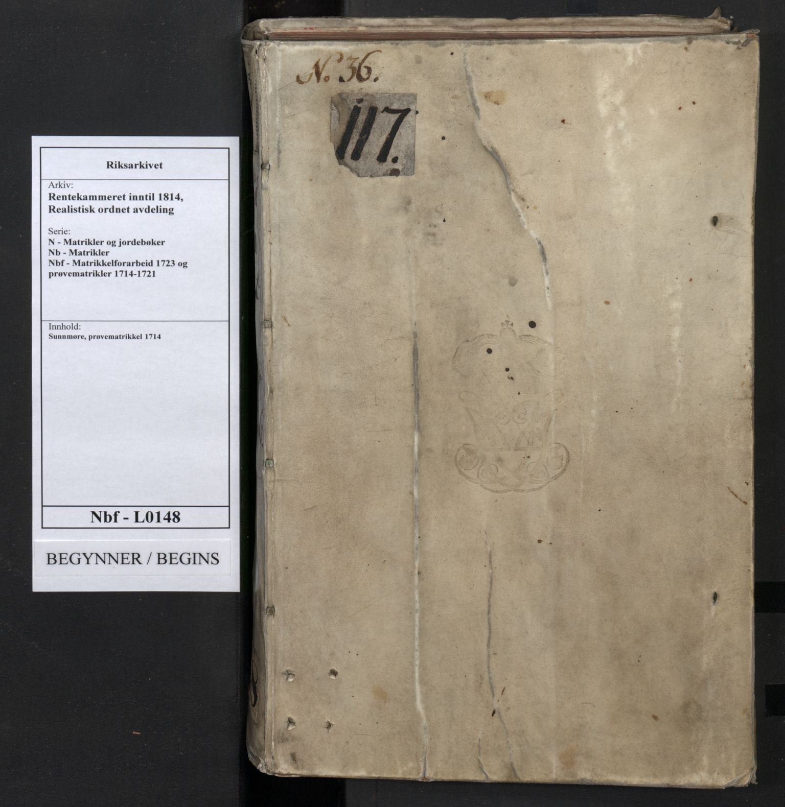 Rentekammeret inntil 1814, Realistisk ordnet avdeling, RA/EA-4070/N/Nb/Nbf/L0148: Sunnmøre, prøvematrikkel, 1714, p. 1