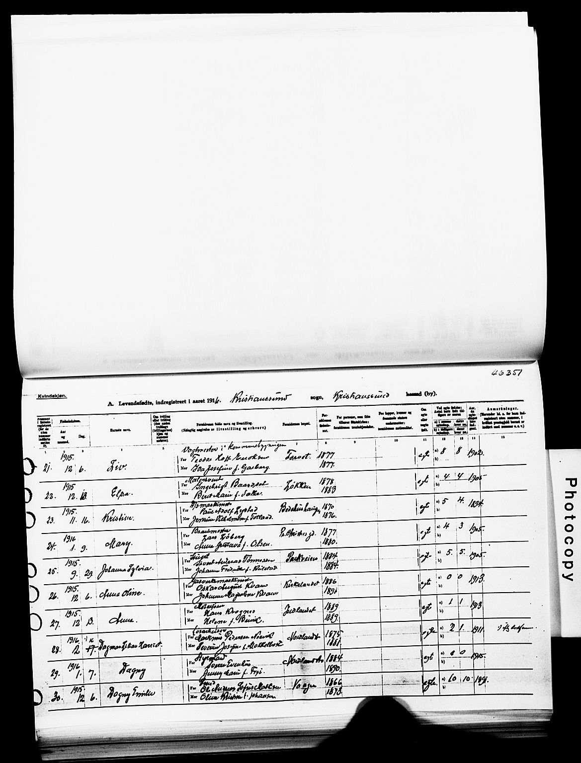 Ministerialprotokoller, klokkerbøker og fødselsregistre - Møre og Romsdal, SAT/A-1454/572/L0861: Parish register (official) no. 572D05, 1913-1920