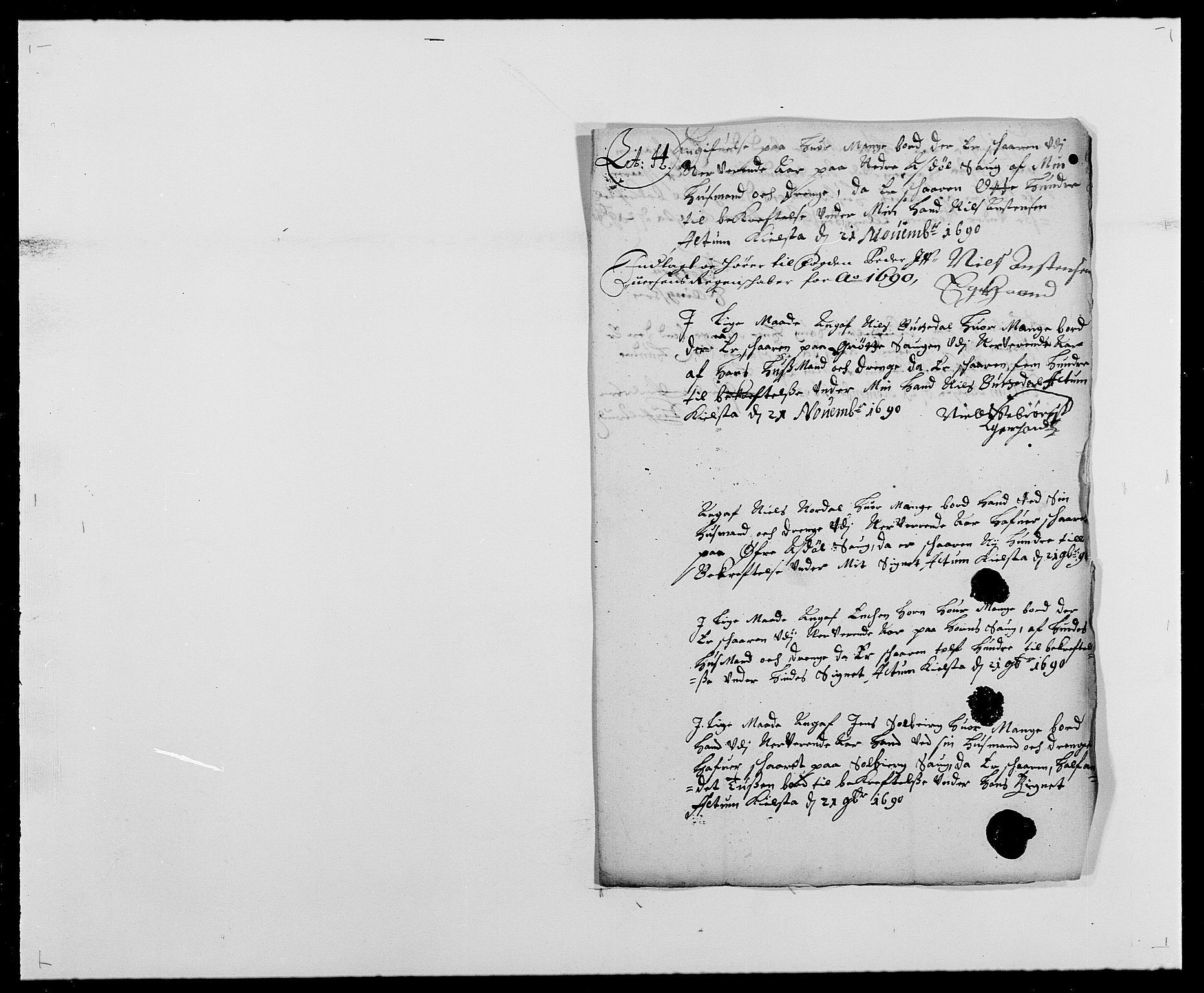 Rentekammeret inntil 1814, Reviderte regnskaper, Fogderegnskap, AV/RA-EA-4092/R28/L1689: Fogderegnskap Eiker og Lier, 1690-1691, p. 98