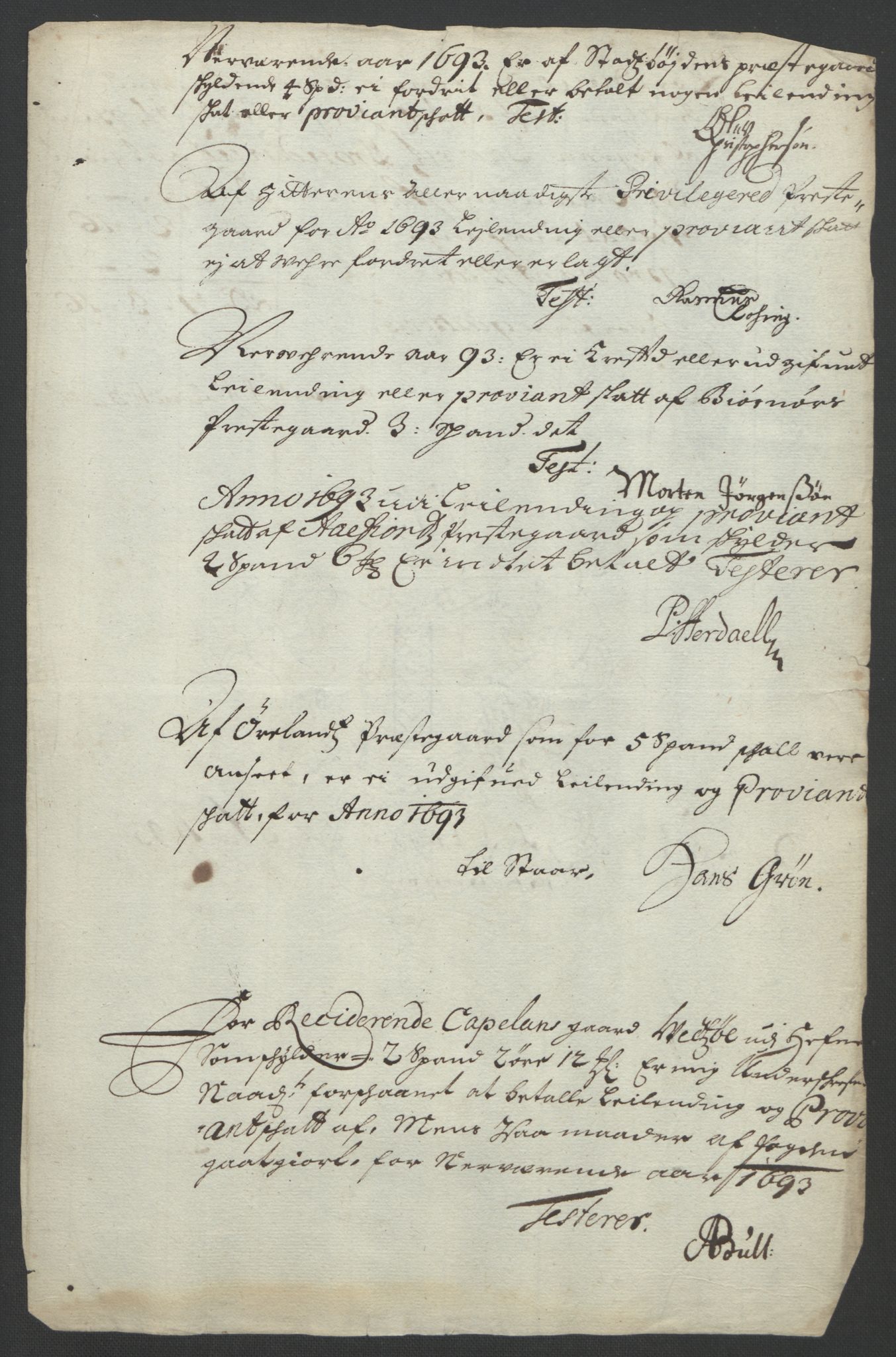 Rentekammeret inntil 1814, Reviderte regnskaper, Fogderegnskap, AV/RA-EA-4092/R57/L3849: Fogderegnskap Fosen, 1692-1693, p. 569