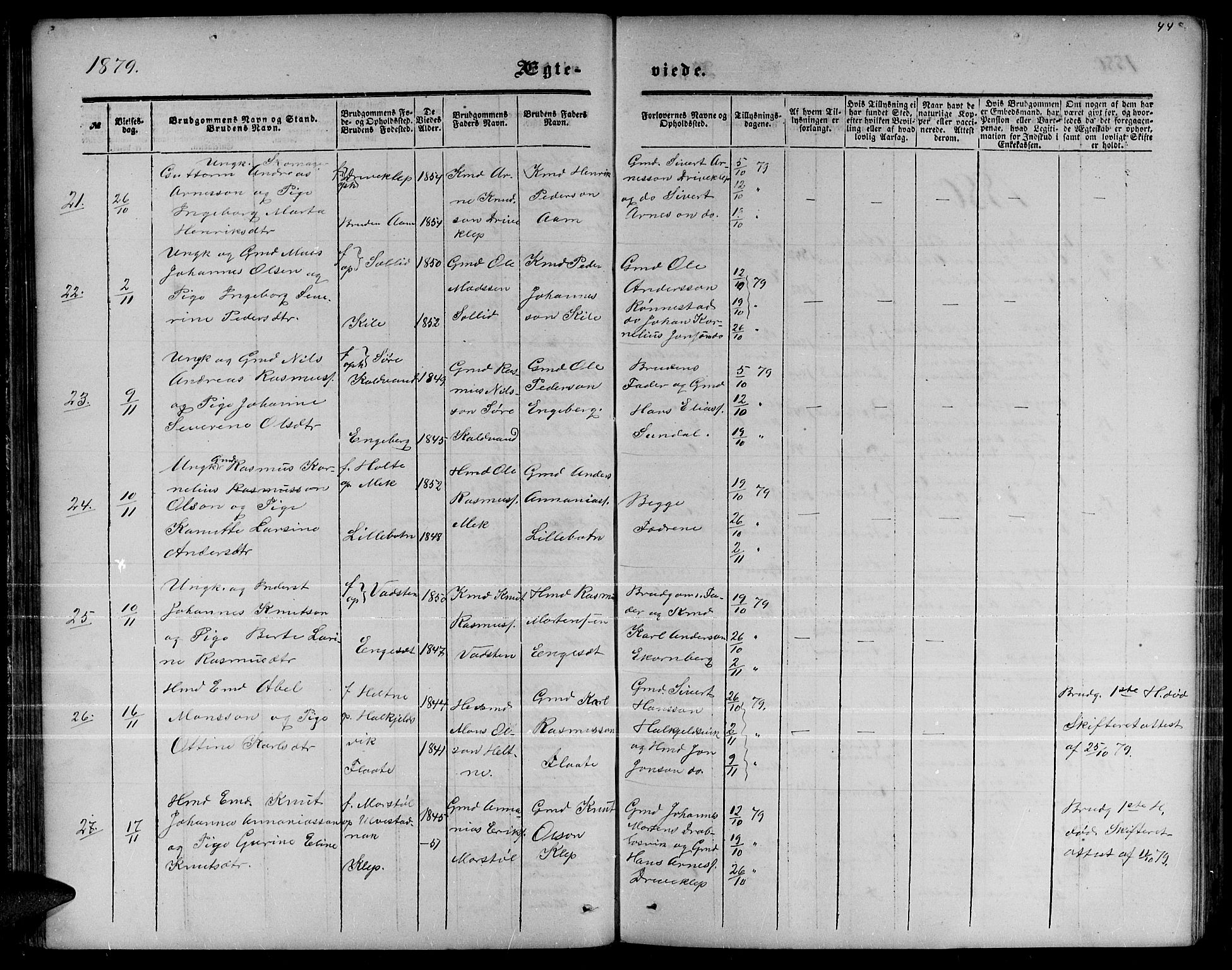 Ministerialprotokoller, klokkerbøker og fødselsregistre - Møre og Romsdal, AV/SAT-A-1454/511/L0157: Parish register (copy) no. 511C03, 1864-1884, p. 44