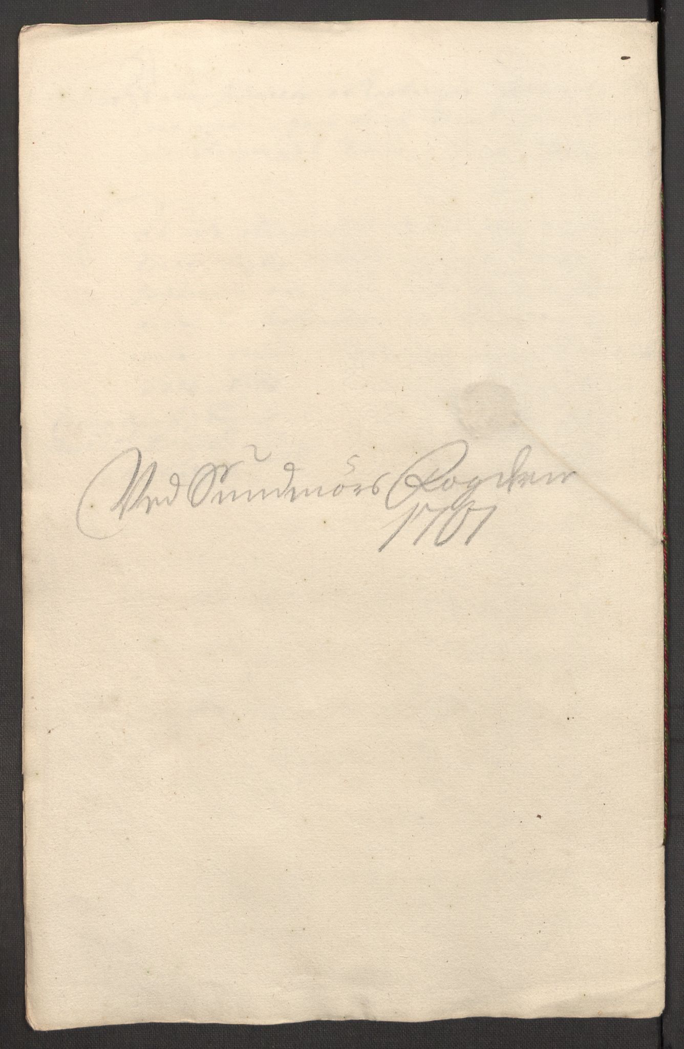 Rentekammeret inntil 1814, Reviderte regnskaper, Fogderegnskap, AV/RA-EA-4092/R54/L3558: Fogderegnskap Sunnmøre, 1700-1701, p. 477