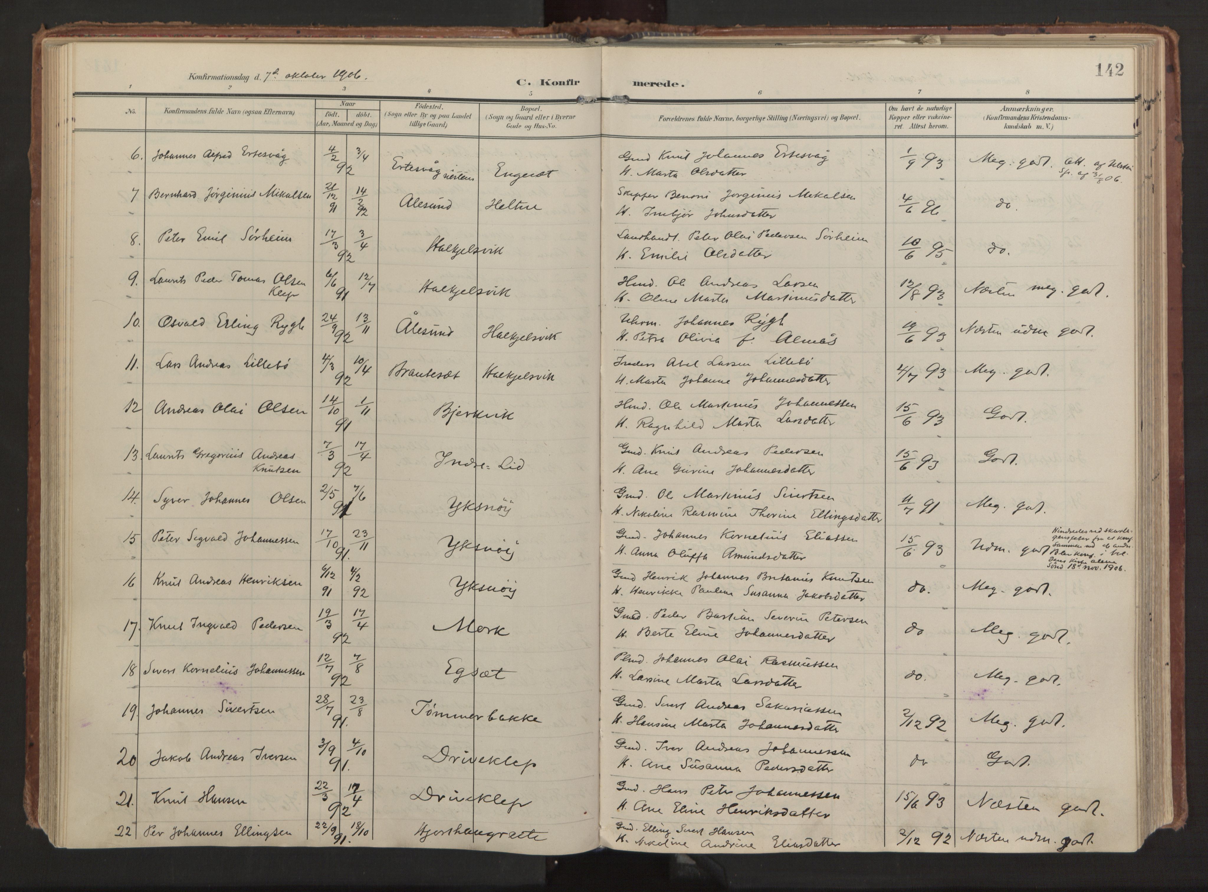 Ministerialprotokoller, klokkerbøker og fødselsregistre - Møre og Romsdal, AV/SAT-A-1454/511/L0144: Parish register (official) no. 511A11, 1906-1923, p. 142