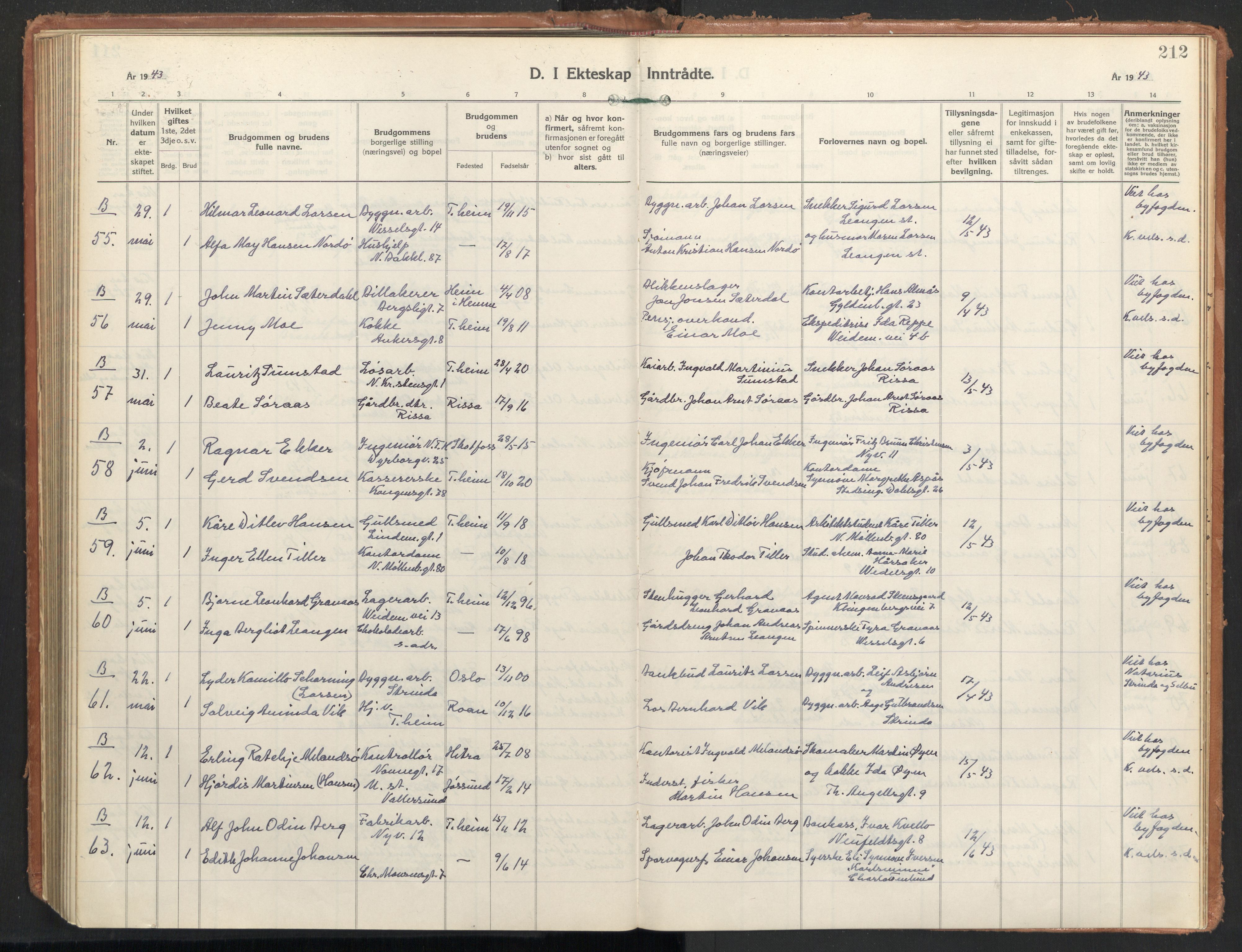 Ministerialprotokoller, klokkerbøker og fødselsregistre - Sør-Trøndelag, AV/SAT-A-1456/604/L0209: Parish register (official) no. 604A29, 1931-1945, p. 212