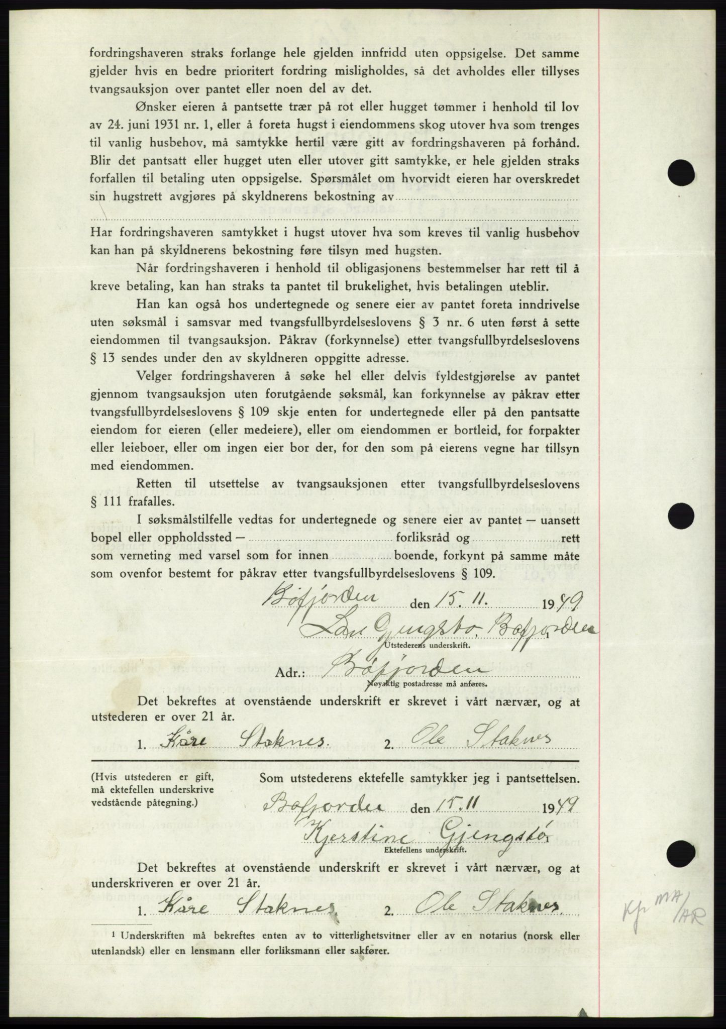 Nordmøre sorenskriveri, AV/SAT-A-4132/1/2/2Ca: Mortgage book no. B103, 1949-1950, Diary no: : 3208/1949