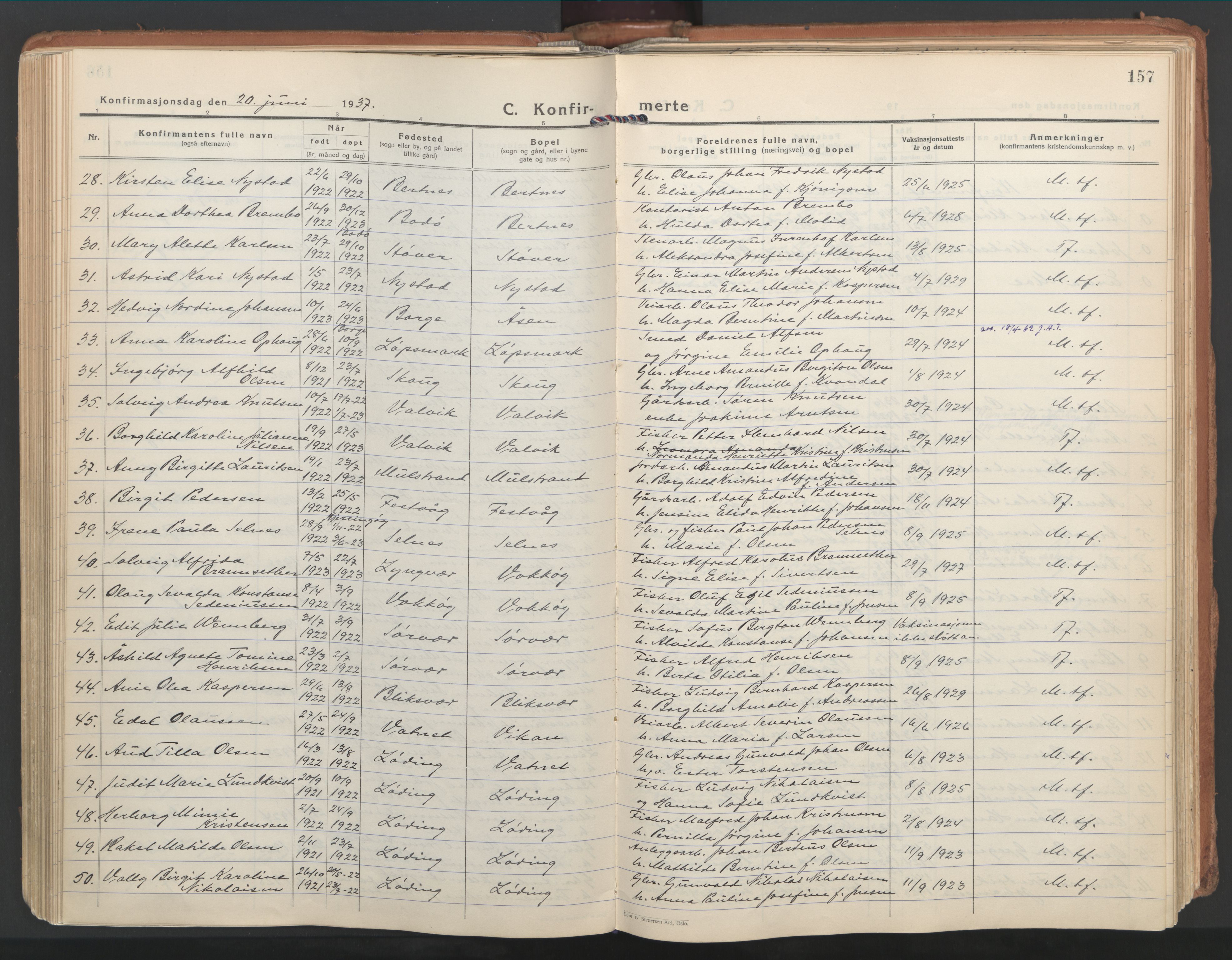 Ministerialprotokoller, klokkerbøker og fødselsregistre - Nordland, SAT/A-1459/802/L0061: Parish register (official) no. 802A08, 1933-1946, p. 157