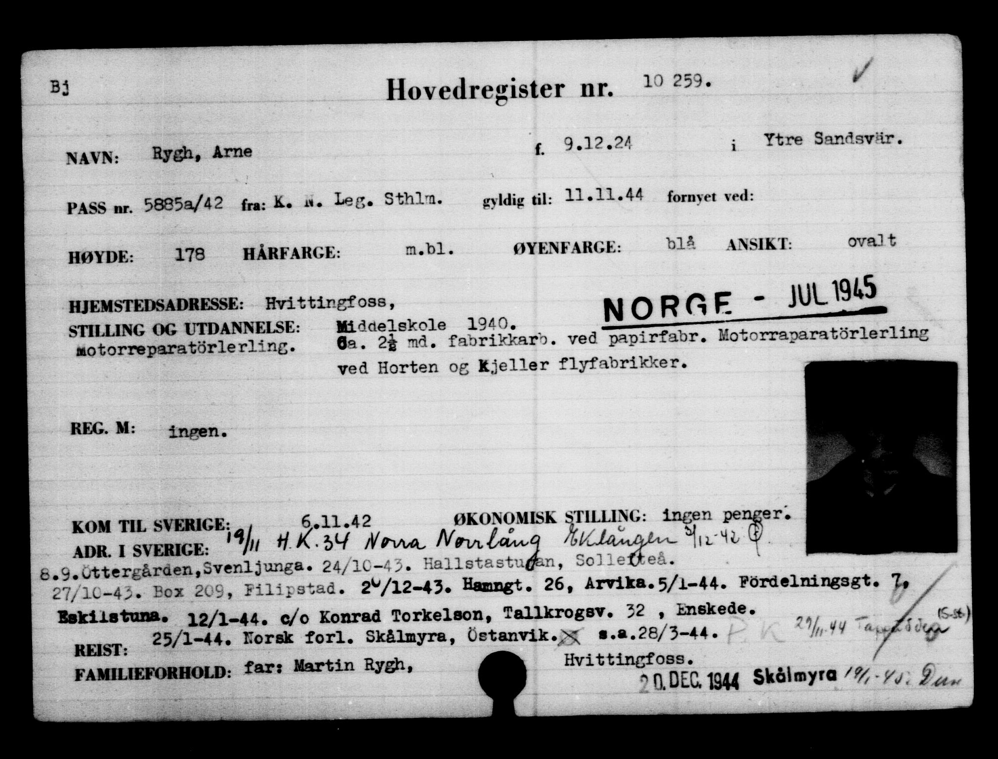 Utenriksstasjonene, Legasjonen i Stockholm, Flyktningkontoret, AV/RA-S-6753/V/Va/L0006: Kjesäterkartoteket, flyktninger med registreringsnr. 9400-12711, 1940-1945, p. 989
