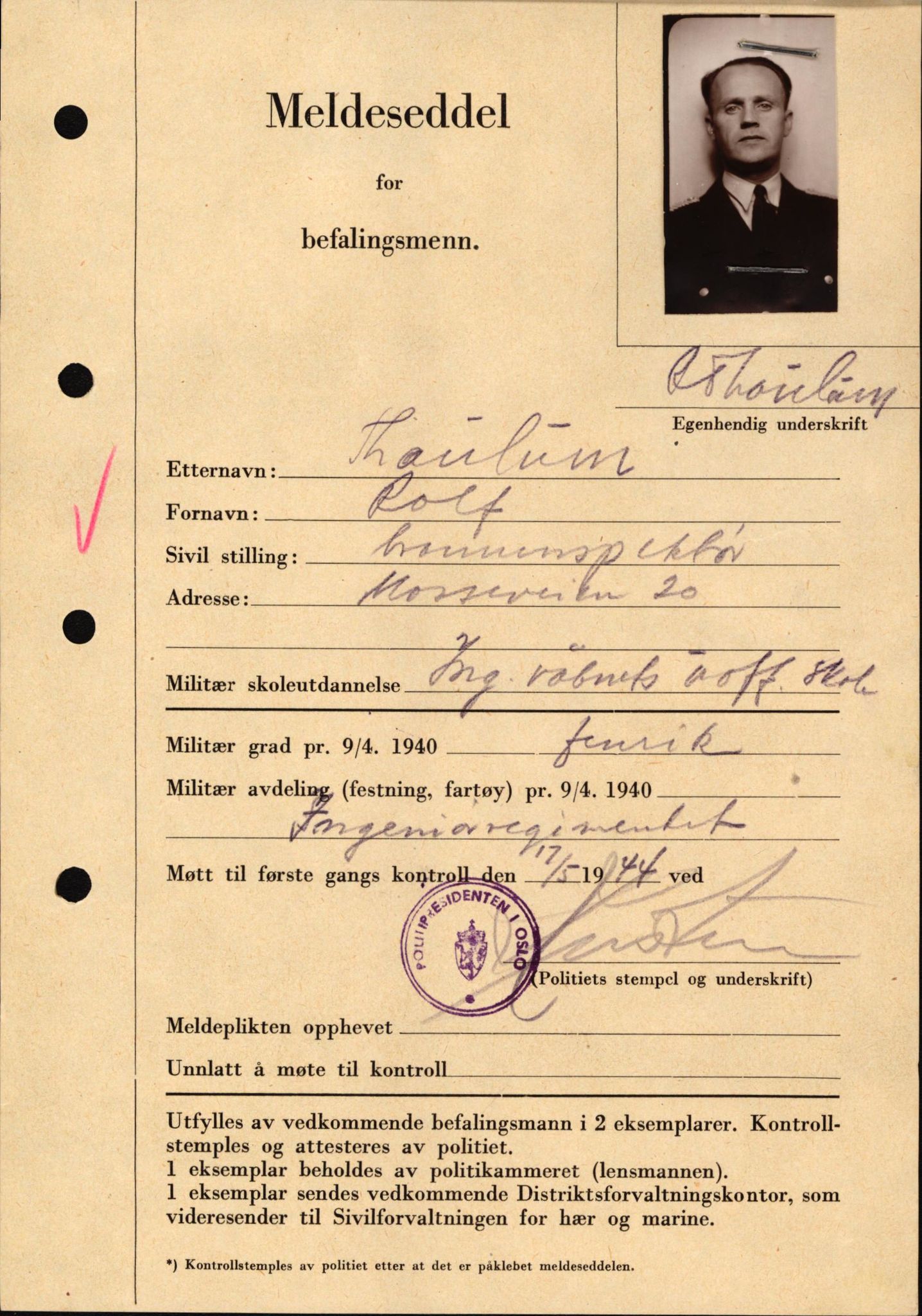 Forsvaret, Forsvarets krigshistoriske avdeling, AV/RA-RAFA-2017/Y/Yf/L0209: II-C-11-2121  -  Okkupasjonstiden.  Meldesedler for befal med foto og oppl. om militær grad 9. apr. 1940., 1944-1945, p. 1052