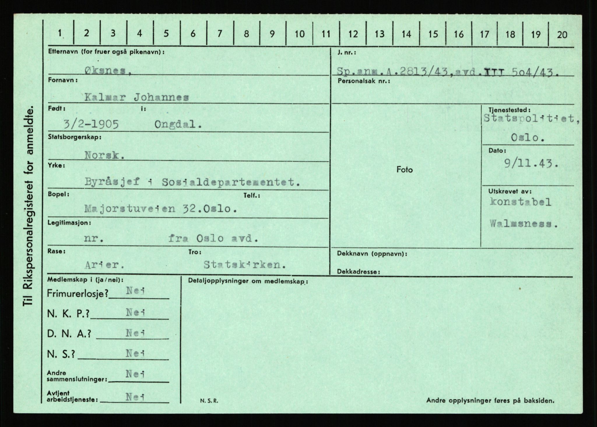 Statspolitiet - Hovedkontoret / Osloavdelingen, AV/RA-S-1329/C/Ca/L0016: Uberg - Øystese, 1943-1945, p. 3588